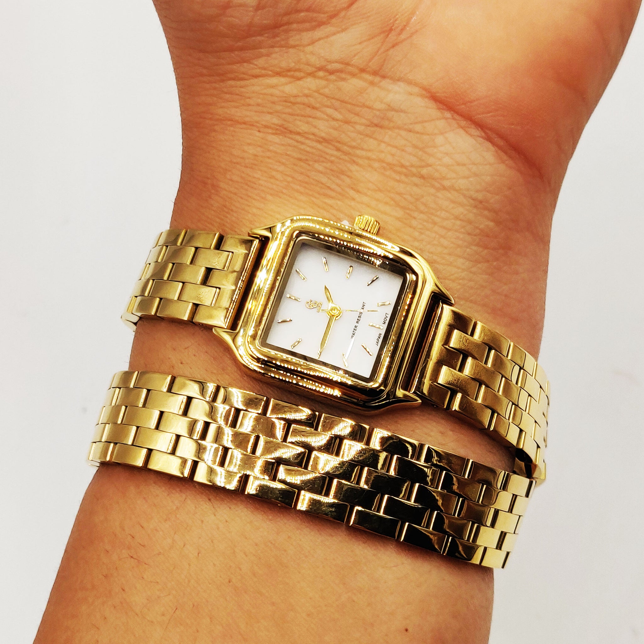 Montre GG Luxe q88376 Fond Blanc Double Bracelet