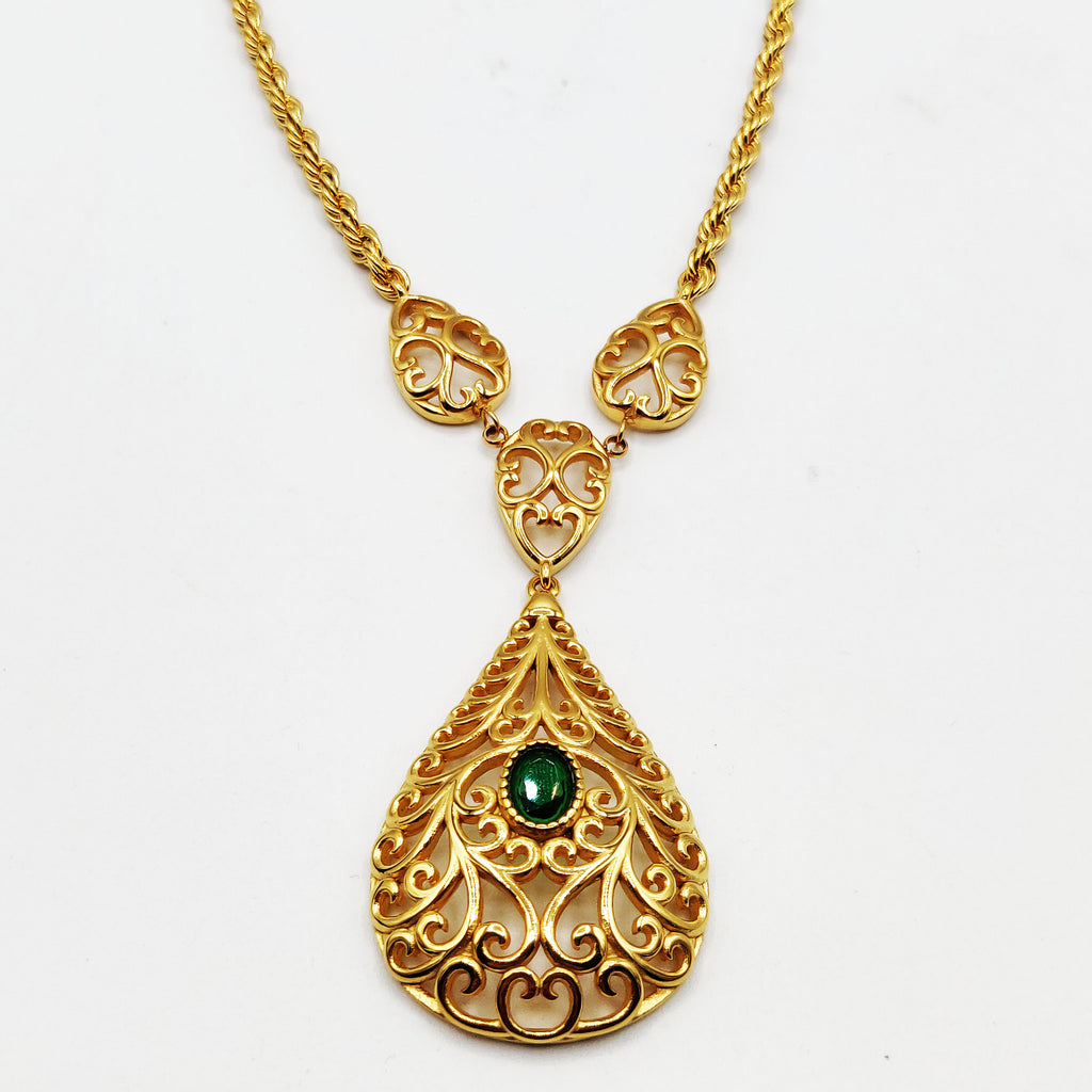 Collier Grande Goutte Motifs Orientaux Pierre Verte Luxe