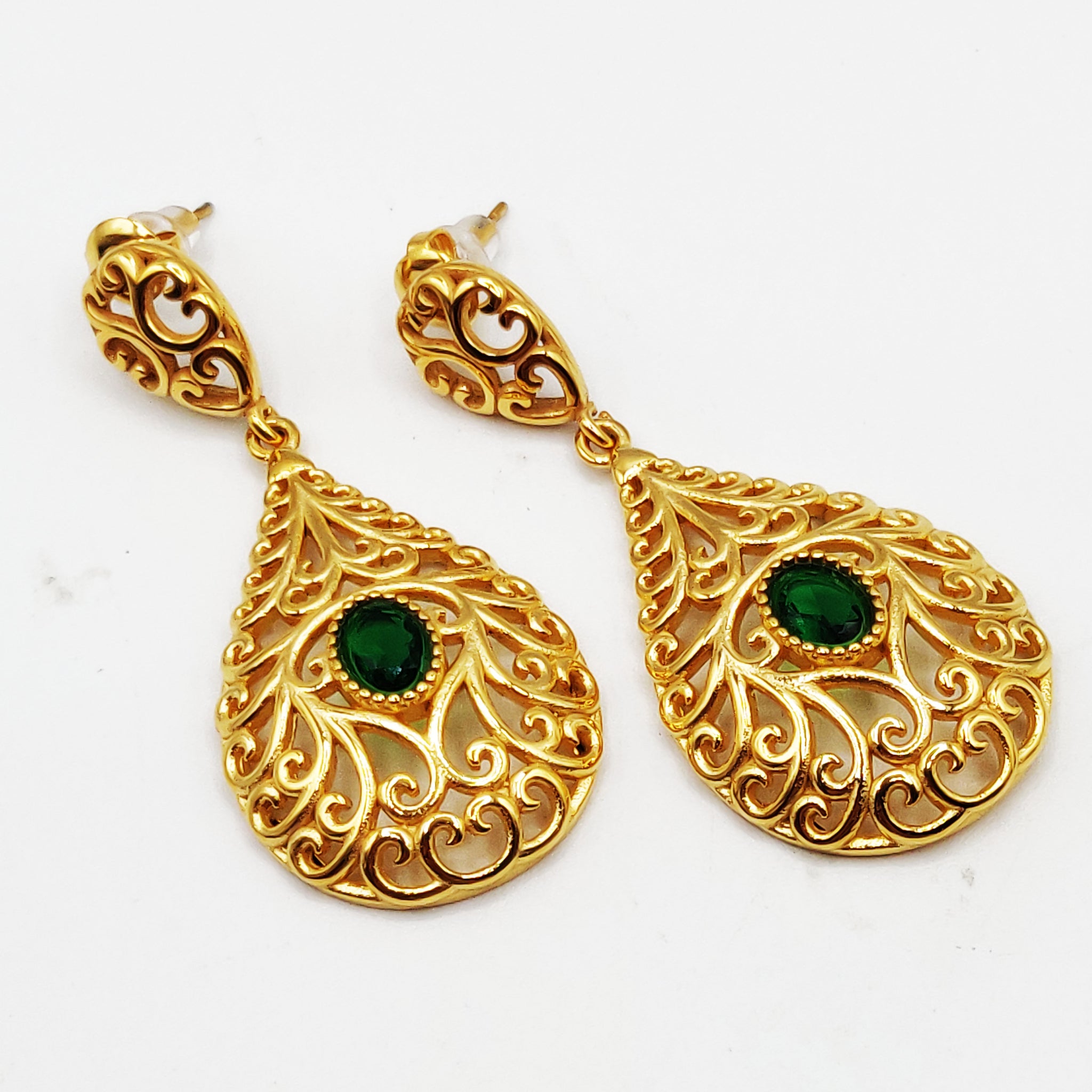 Boucles d'oreilles Grande Goutte Motifs Orientaux Pierre Verte Luxe