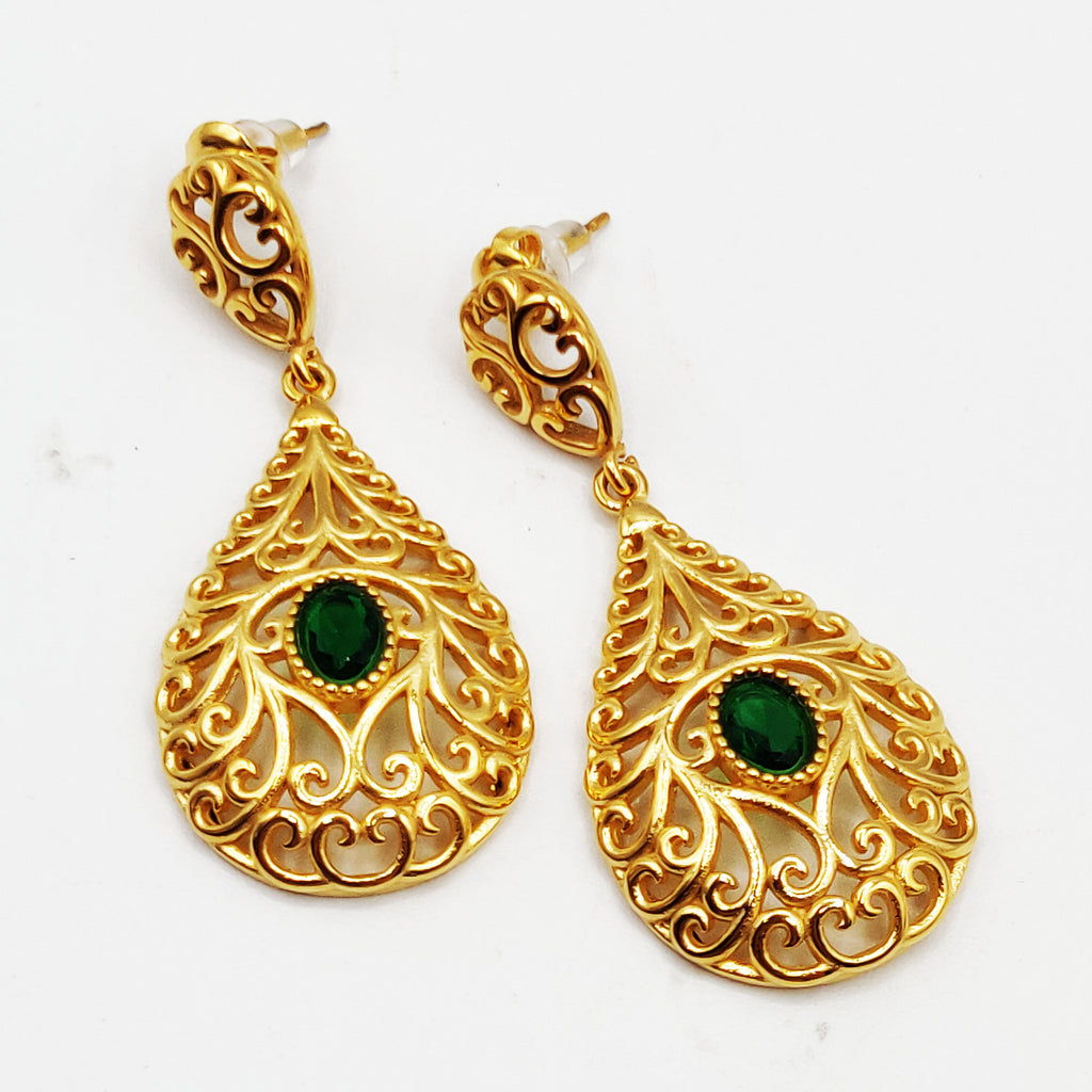 Boucles d'oreilles Grande Goutte Motifs Orientaux Pierre Verte Luxe