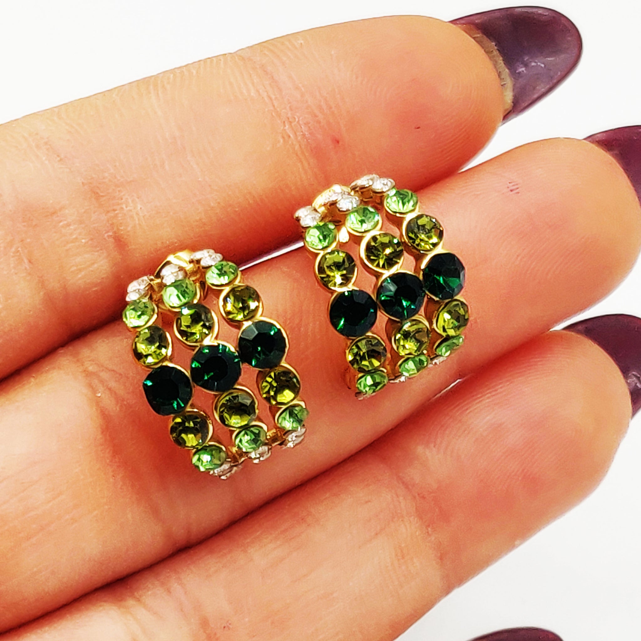 Boucles d'oreilles Multi Cristaux Nuances de Vert Luxe