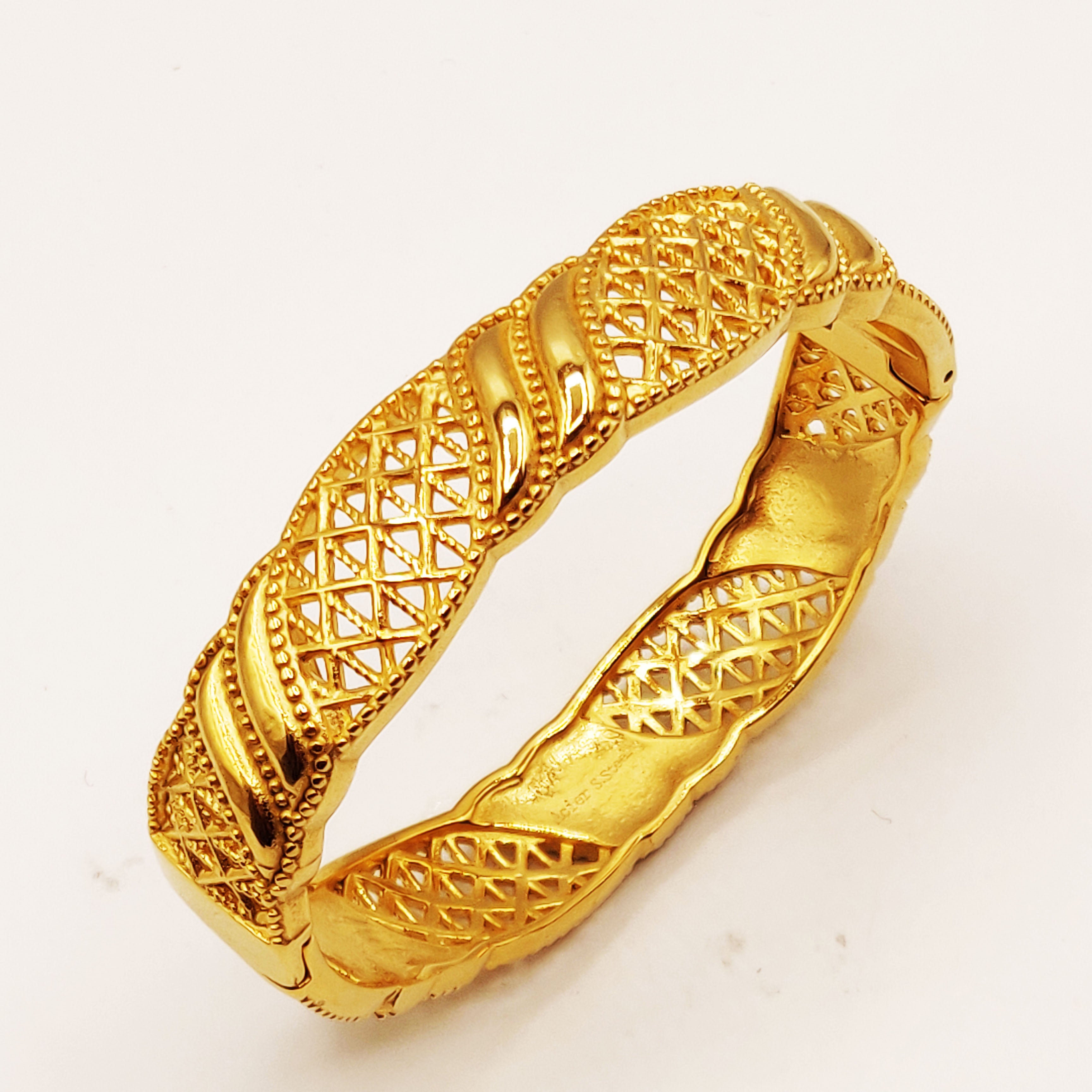 Bracelet Rigide Motifs Losanges Orientaux Vagues Dorées Luxe