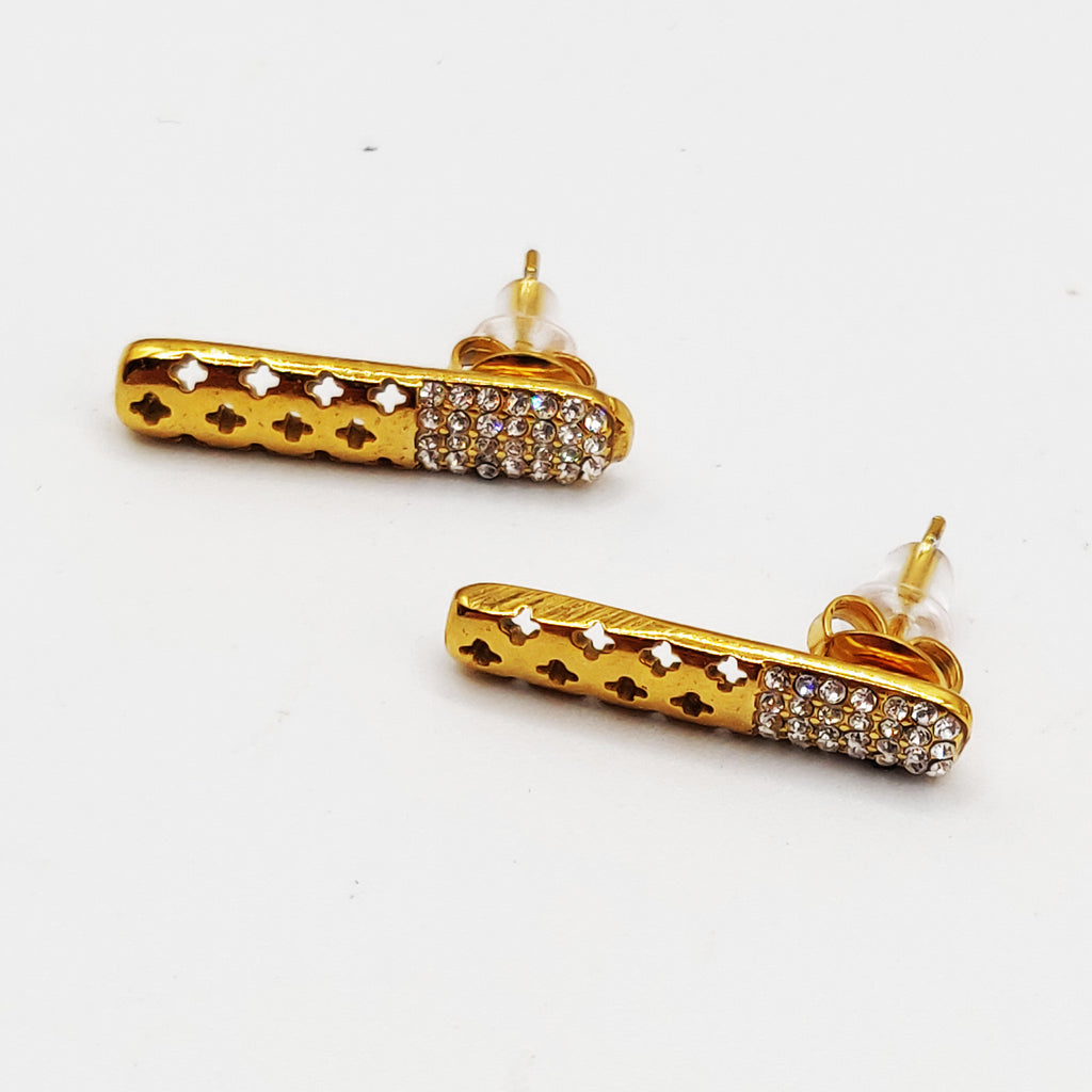 Boucles d'oreilles Barre Trèfles Creusés et Cristaux Luxe