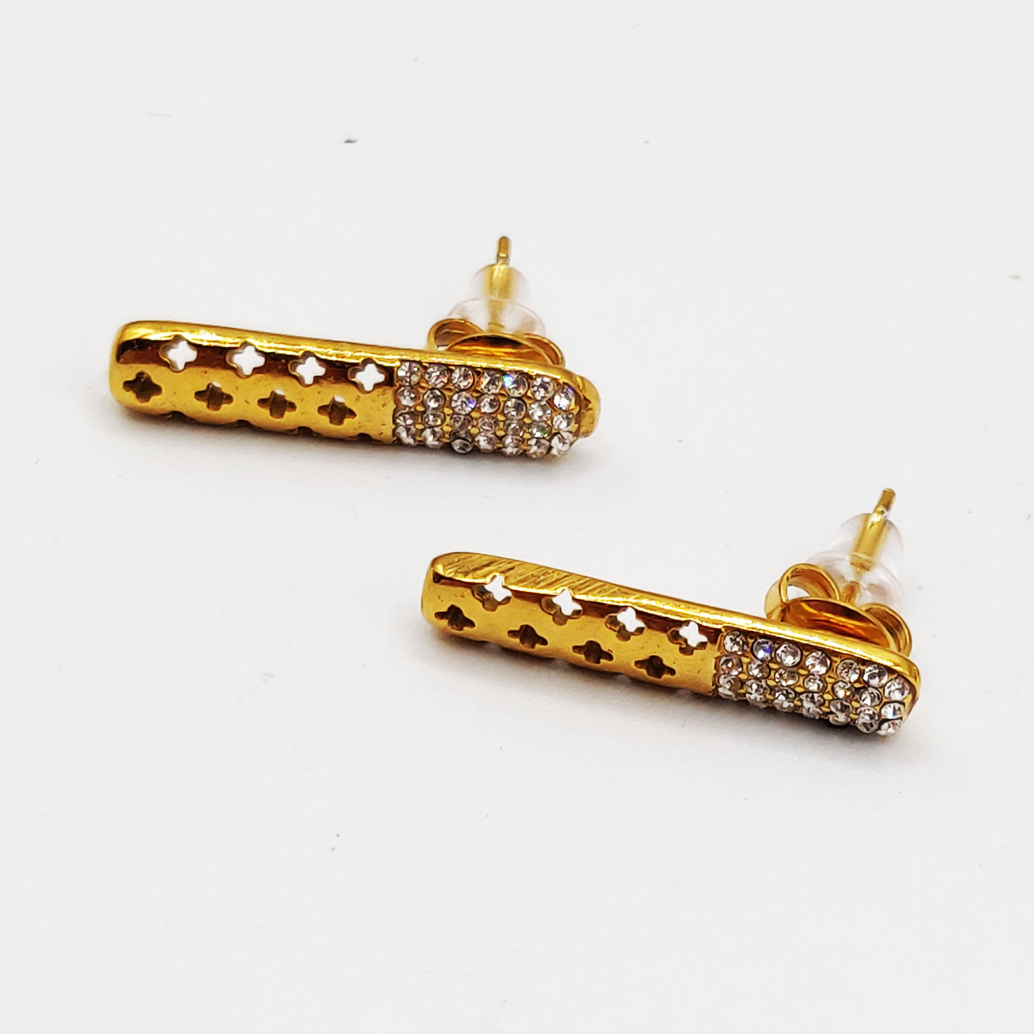 Boucles d'oreilles Barre Trèfles Creusés et Cristaux Luxe