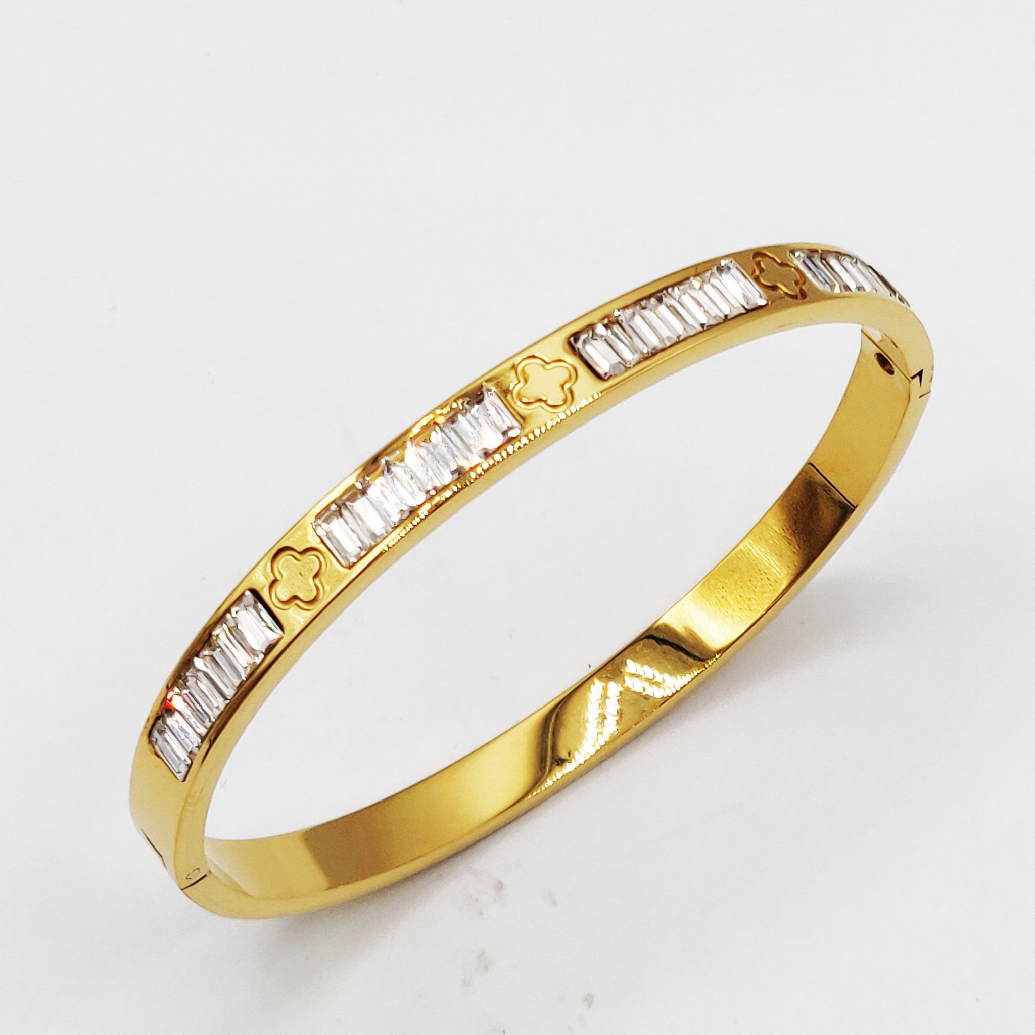 Bracelet Rigide Cristaux Rectangles et Trèfles Luxe