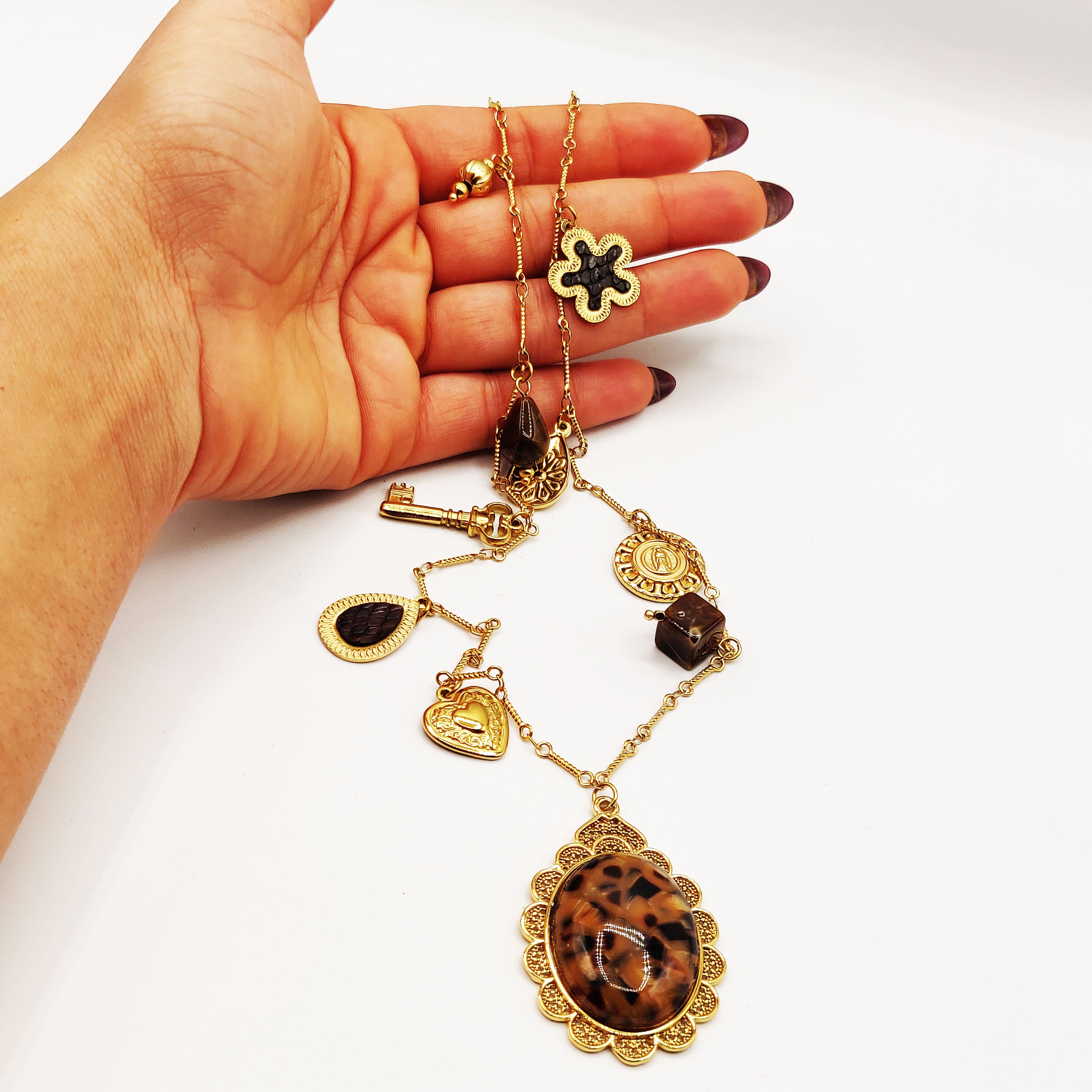 Collier / Sautoir Vintage Multi Pendentifs Luxe