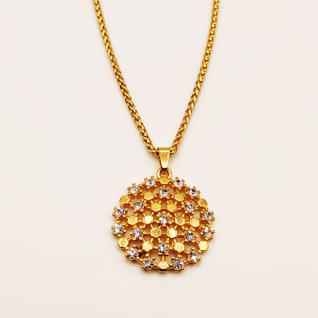 Collier Rond Hexagones Dorés et Cristaux Luxe
