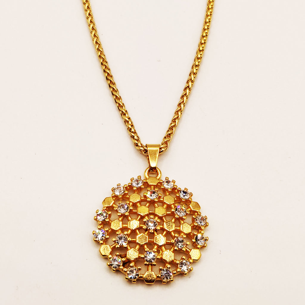 Collier Rond Hexagones Dorés et Cristaux Luxe
