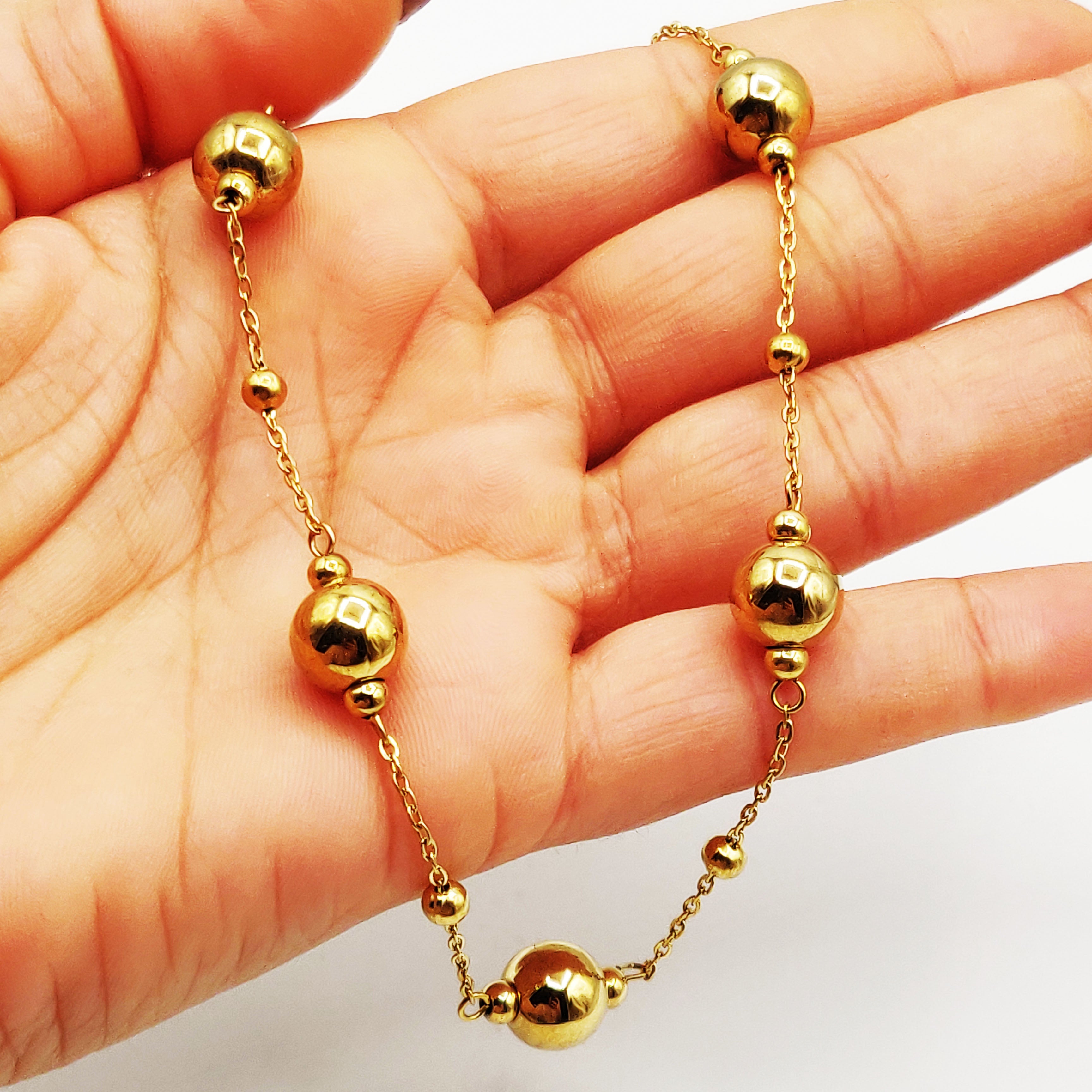 Collier Boules Dorées Grosses et Petites Luxe