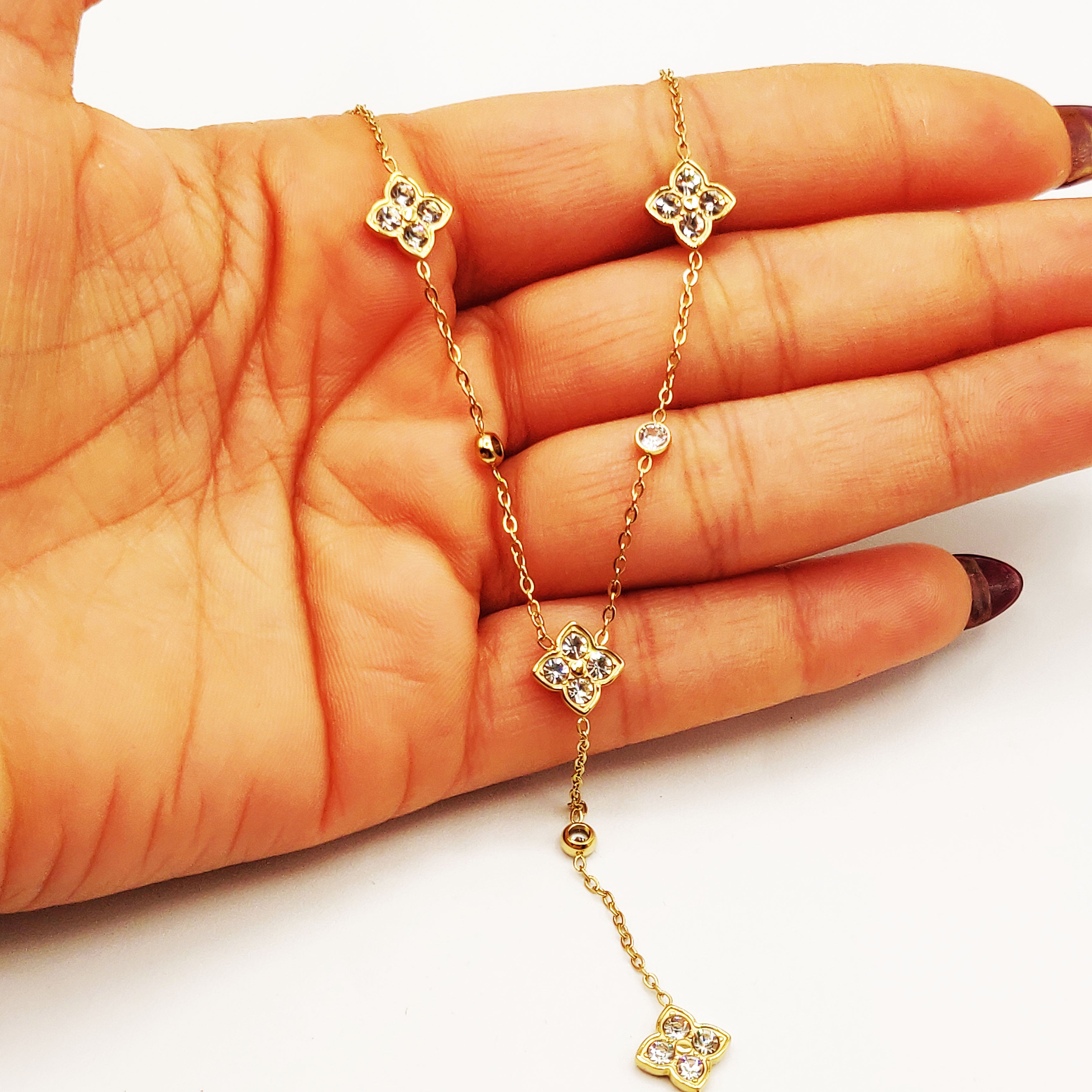 Collier Trèfles Pointus 4 Cristaux Luxe Descendant