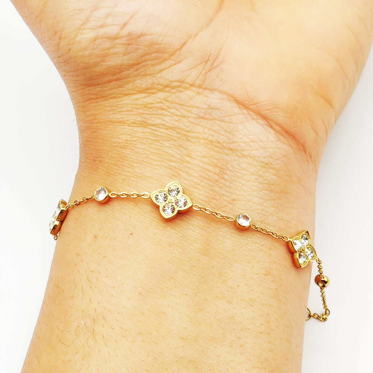 Bracelet Trèfles Pointus 4 Cristaux Luxe