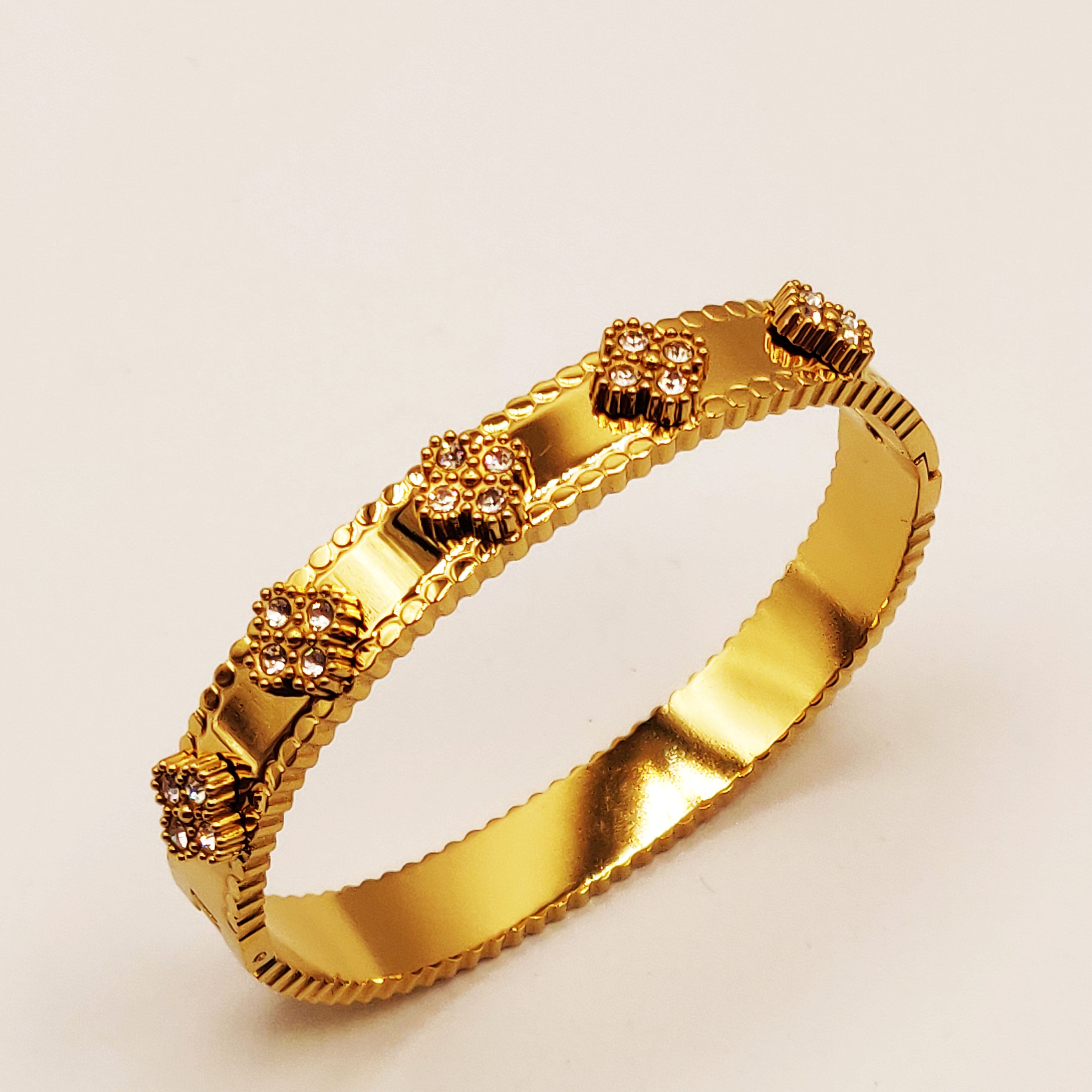Bracelet Rigide Trèfles 4 Cristaux Sortant Luxe