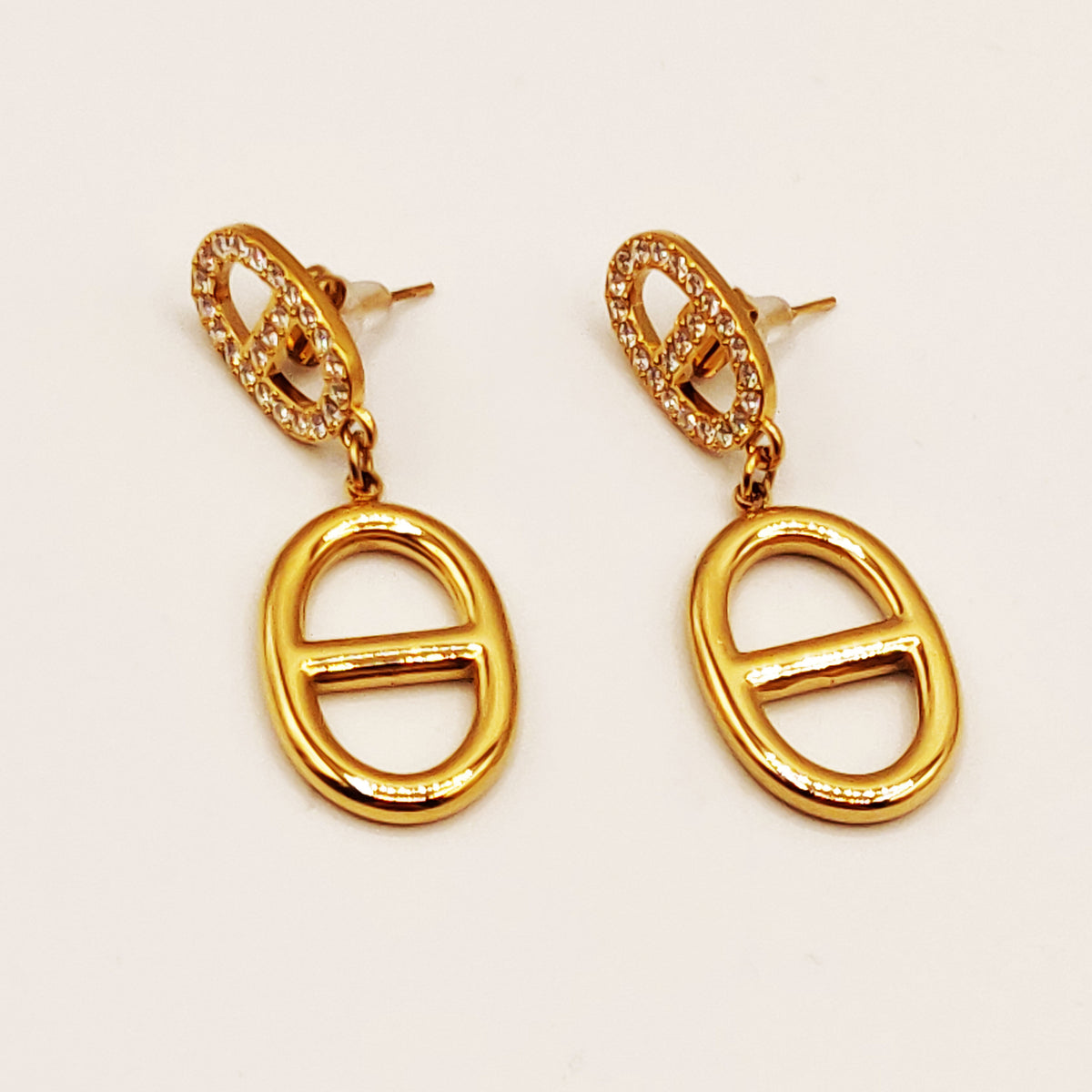 Boucles d'oreilles Multi H Luxe Dorés et Cristaux