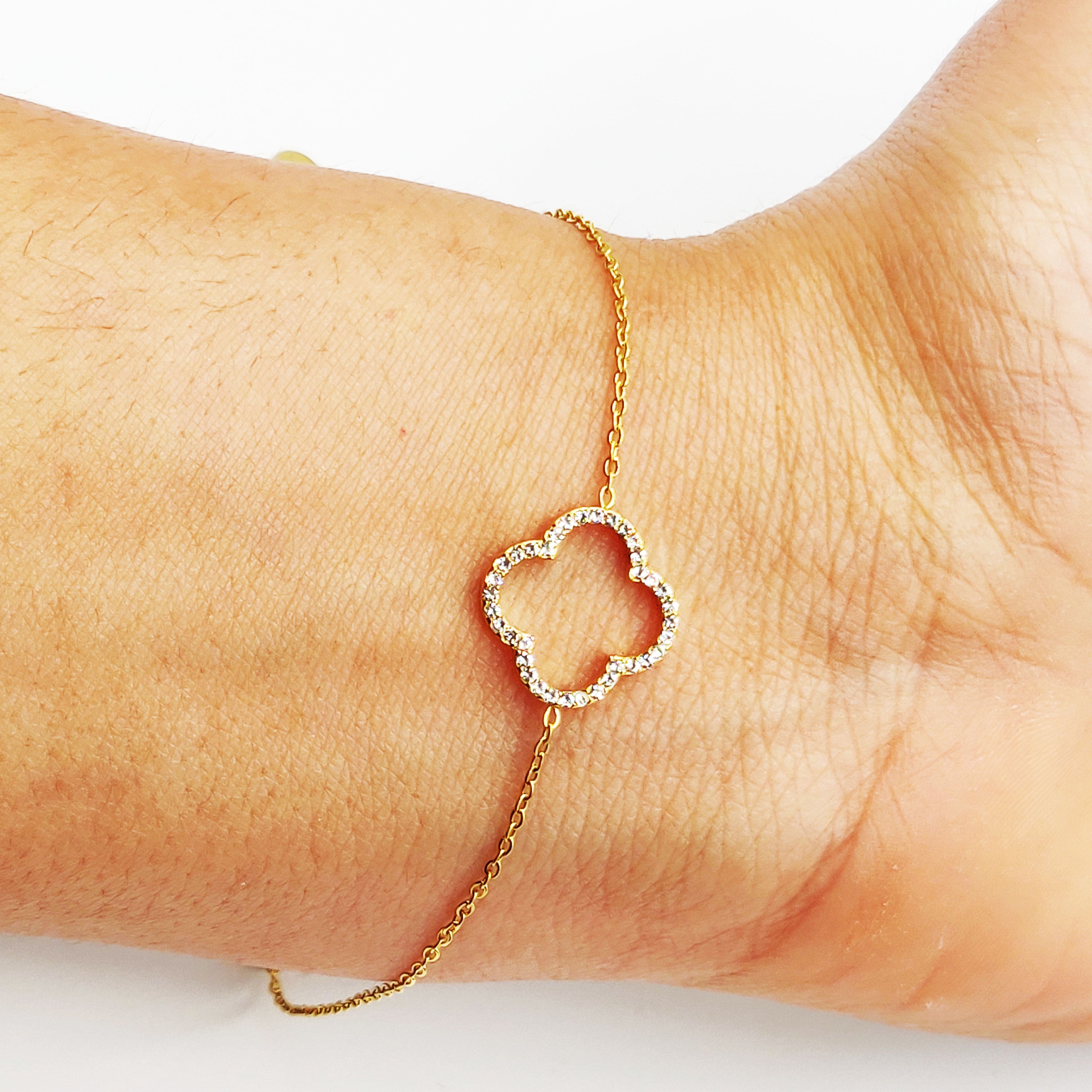 Bracelet Grand Trèfle Creux Tour Cristaux