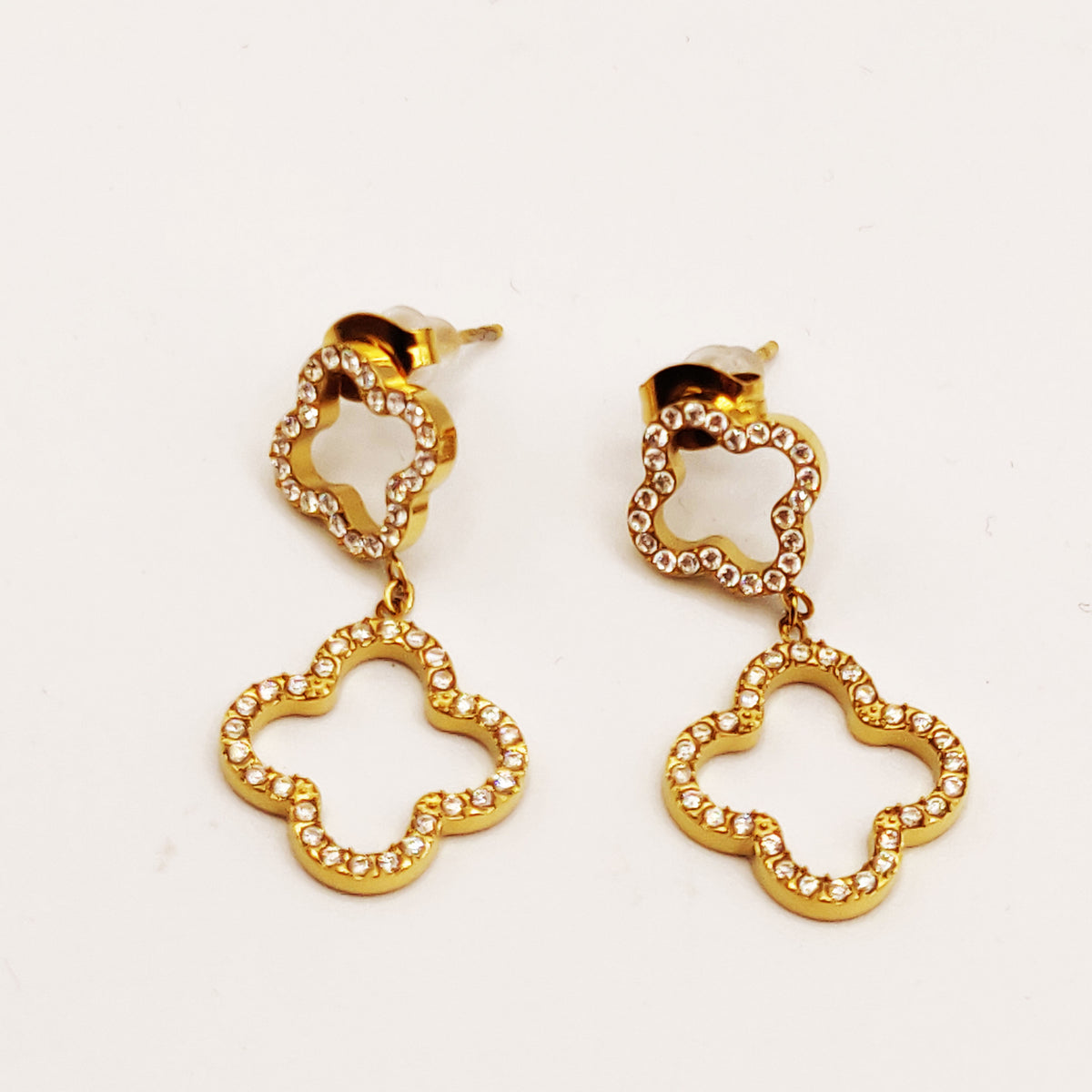 Boucles d'oreilles Grand Trèfle Creux Tour Cristaux