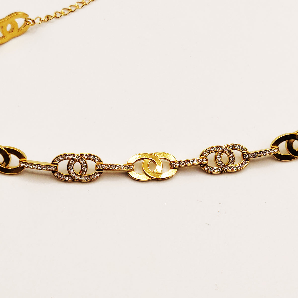 Collier Multi Double C Luxe Dorés et Cristaux