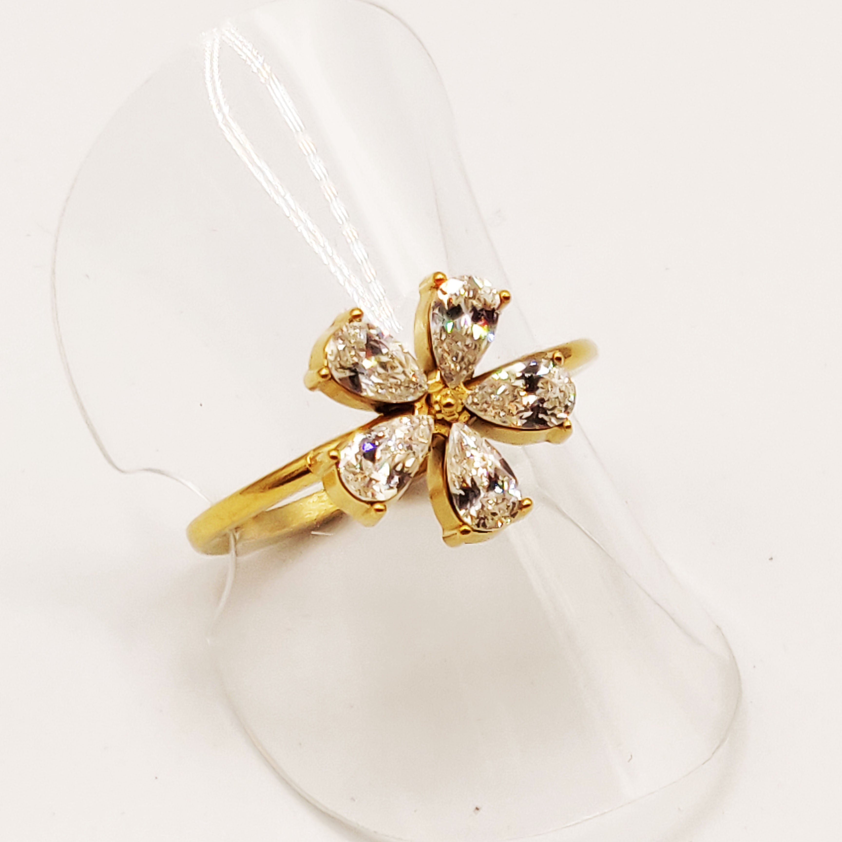 Bague Grande Marguerite 5 Cristaux Luxe