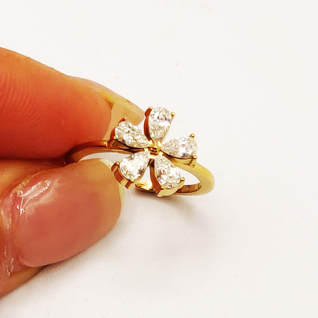 Bague Grande Marguerite 5 Cristaux Luxe