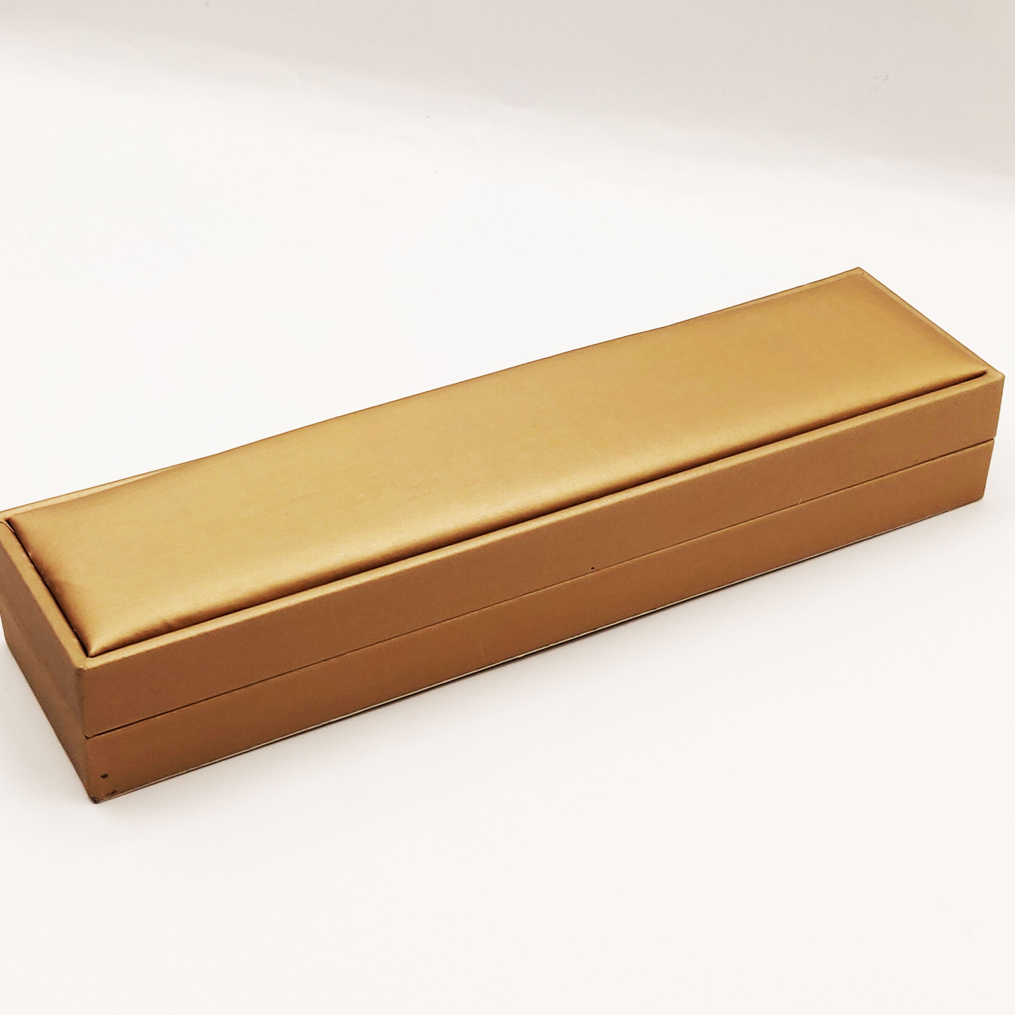 Boite à Bijoux Dorée pour Gourmettes