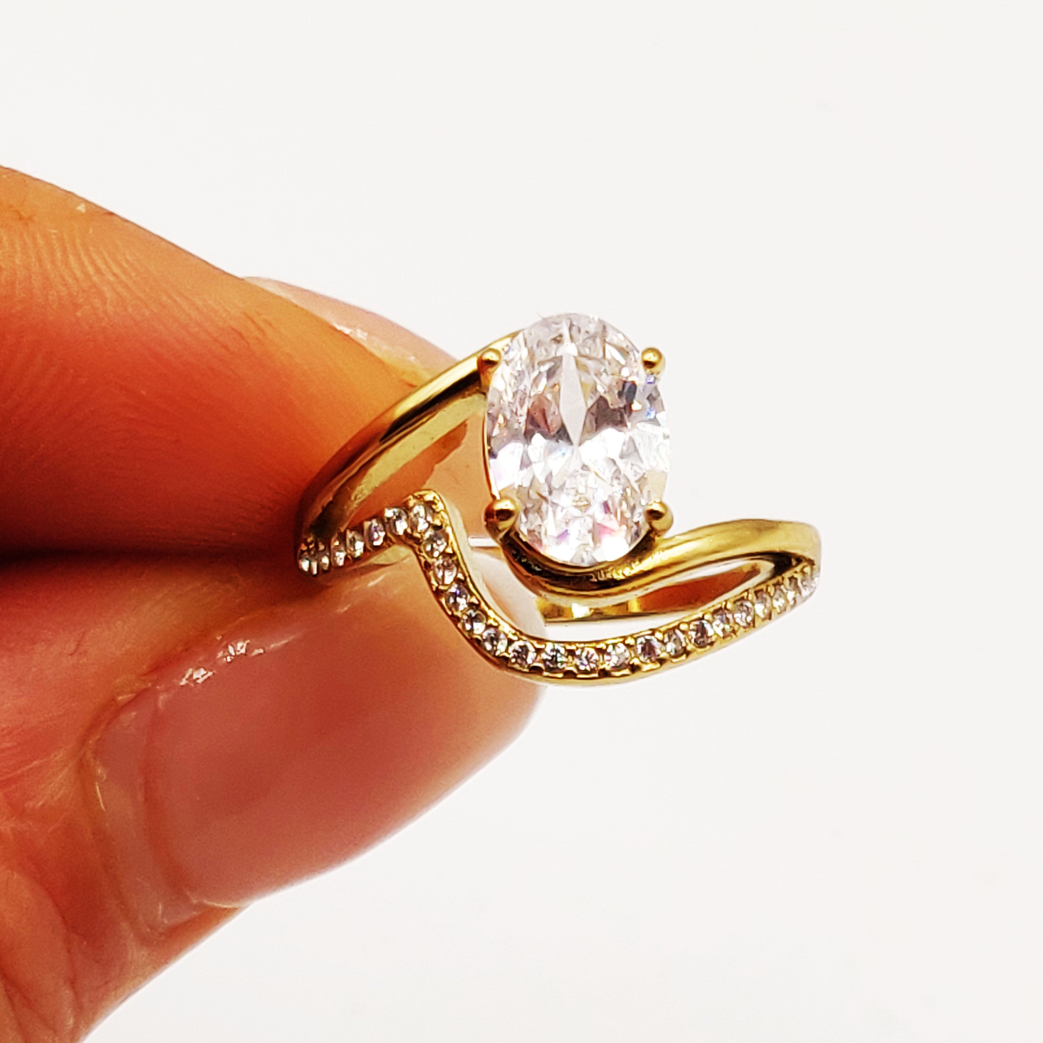 Bague Grand Cristal Vague Cristaux Luxe