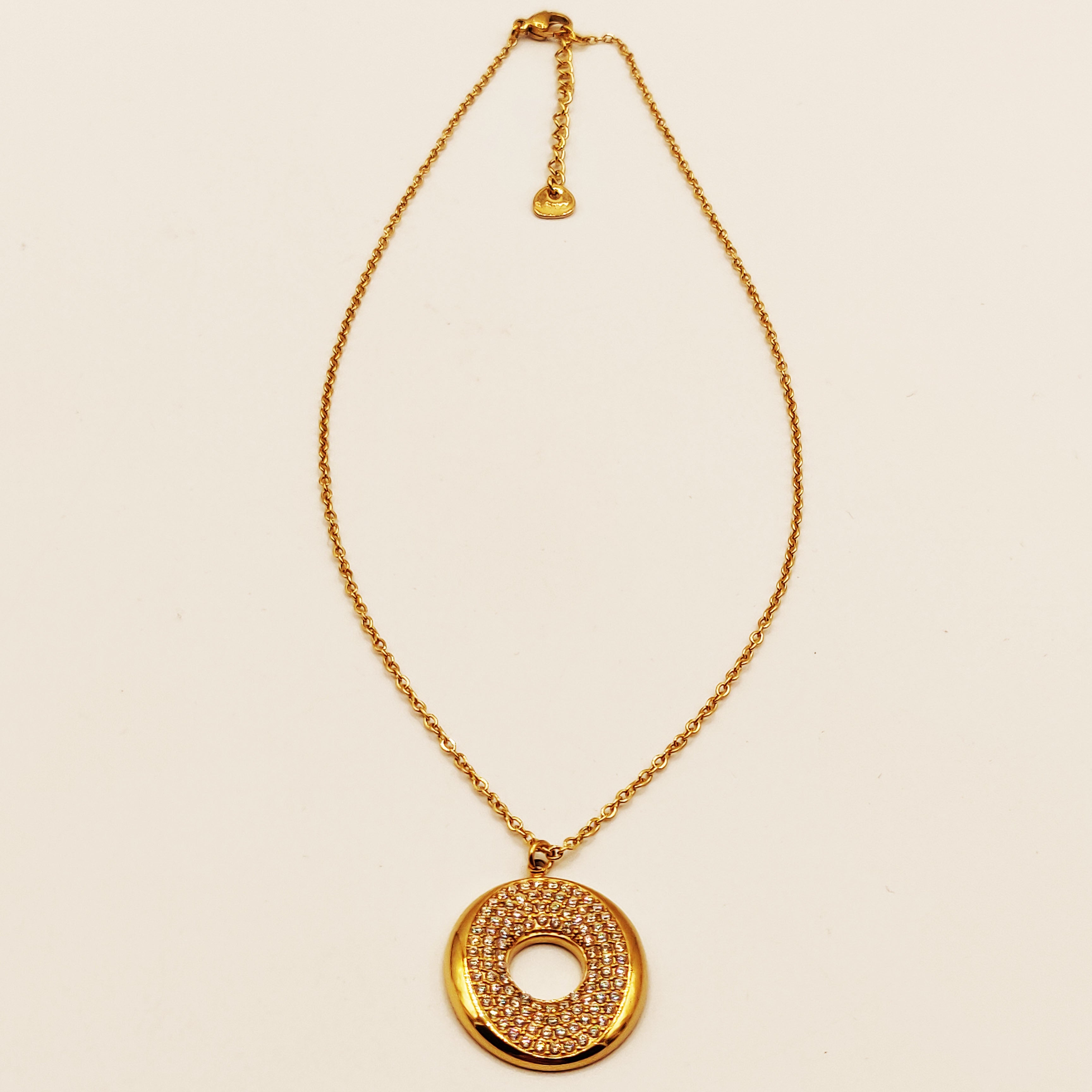 Collier Pendentif Ovale Multi Cristaux Luxe