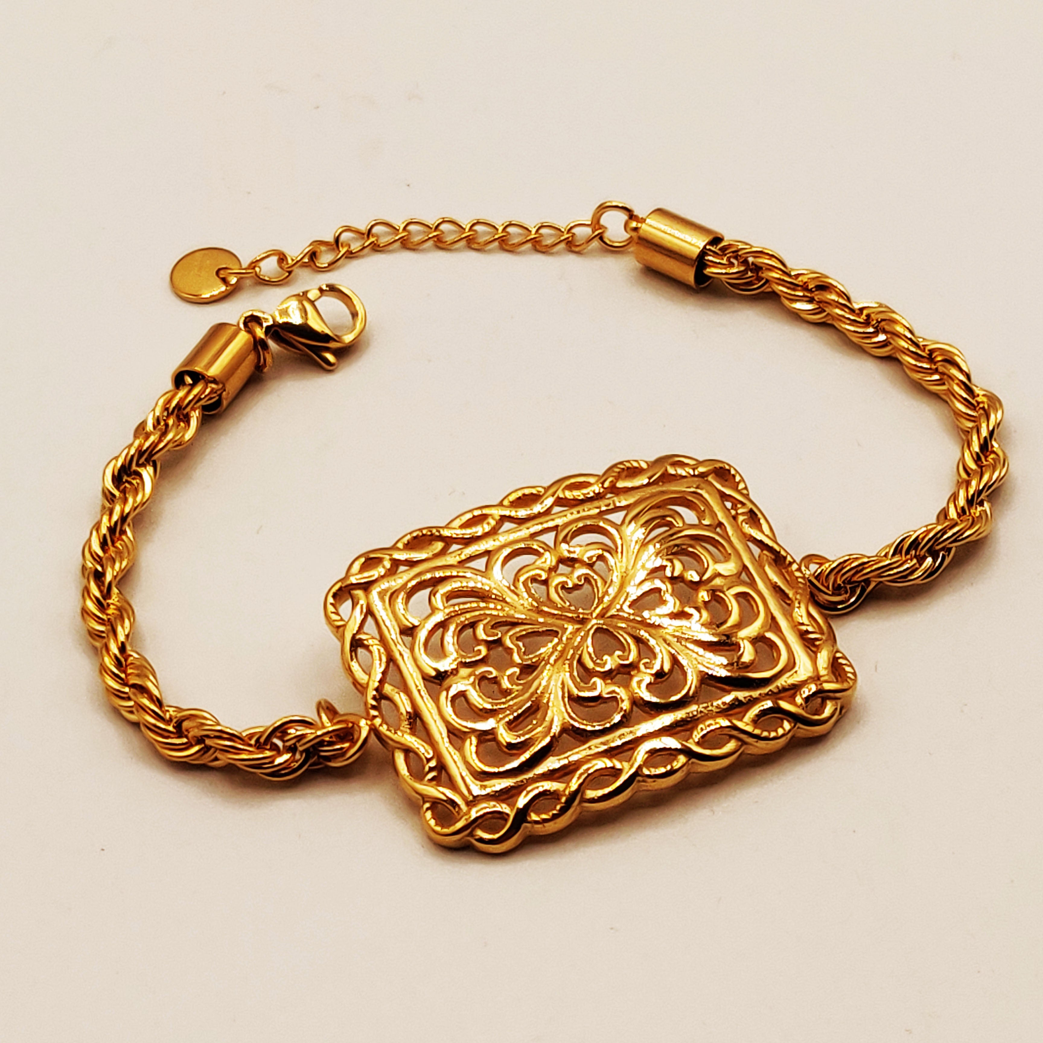 Bracelet Torsade Cadre Rectangle Motifs Orientaux Luxe
