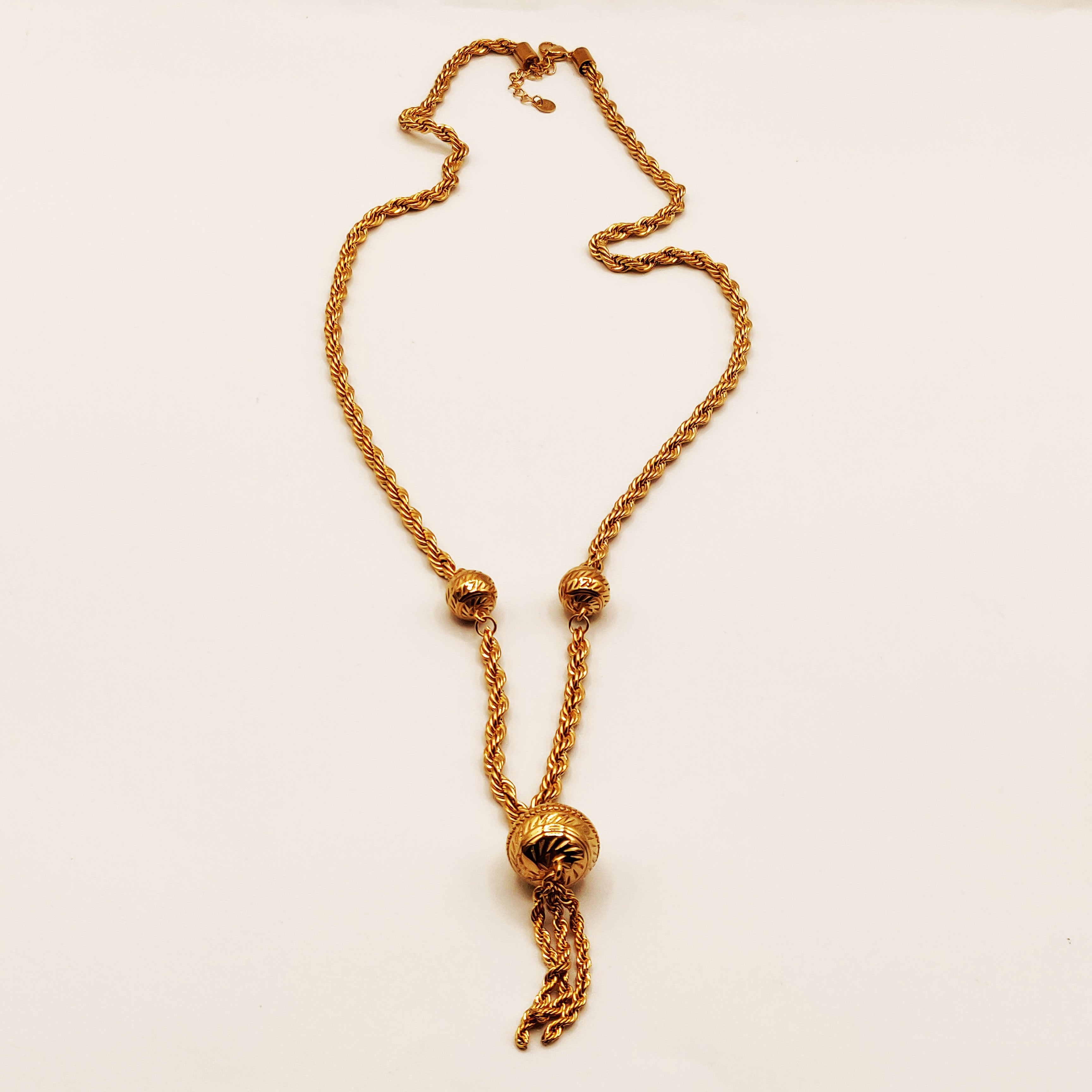 Collier / Sautoir Torsade Triple Boules Dorées Luxe