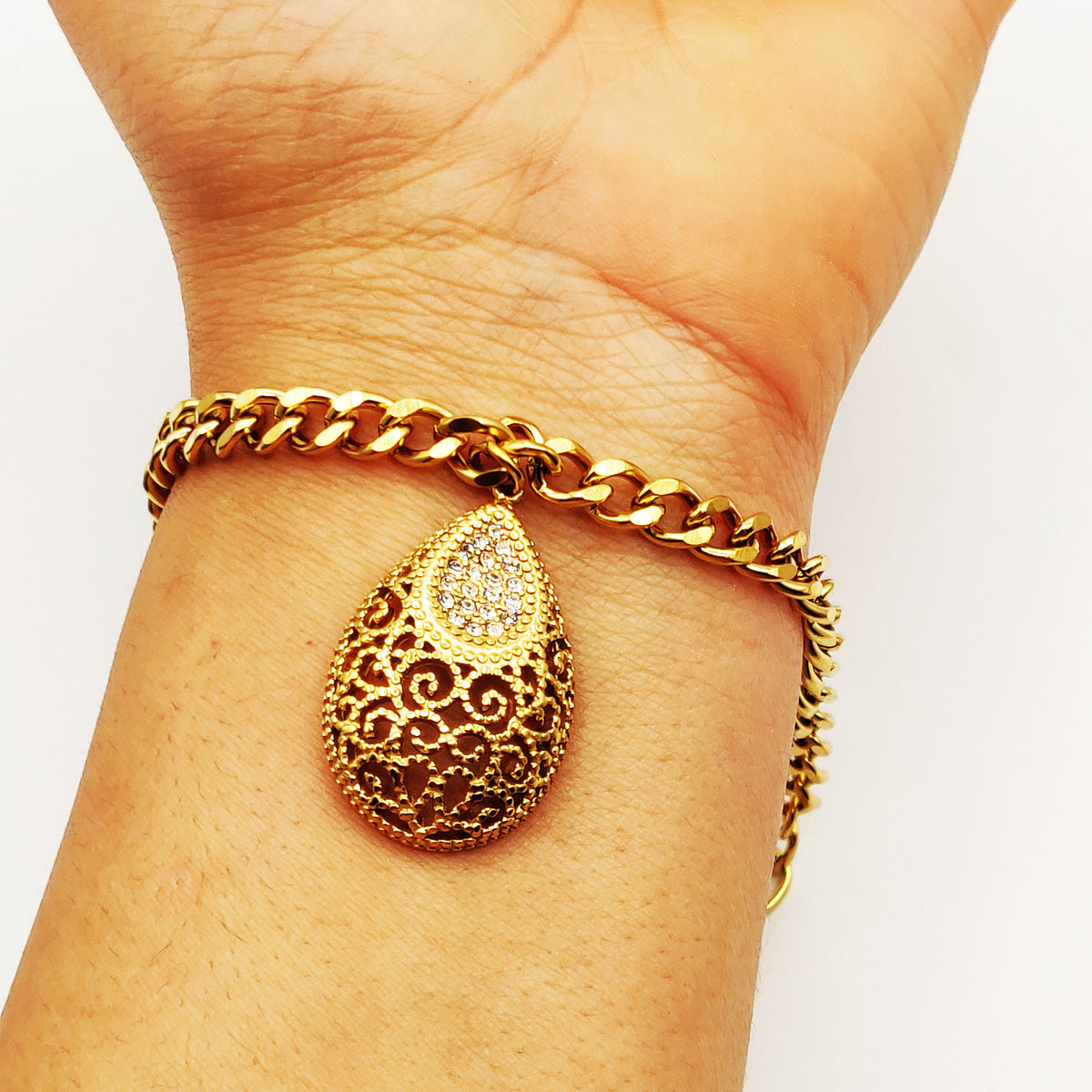 Bracelet Tresse Goutte Bombée Motifs Orientaux et Cristaux Luxe