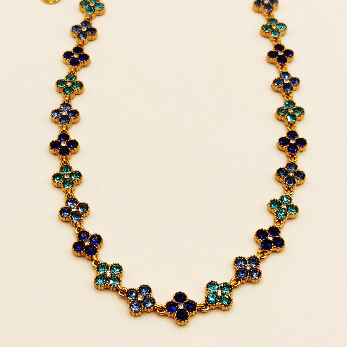 Collier Multi Trèfles Cristaux Nuances de Bleu Luxe