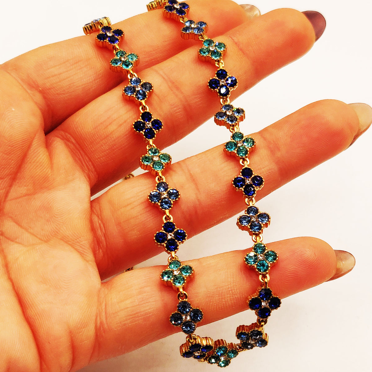 Collier Multi Trèfles Cristaux Nuances de Bleu Luxe