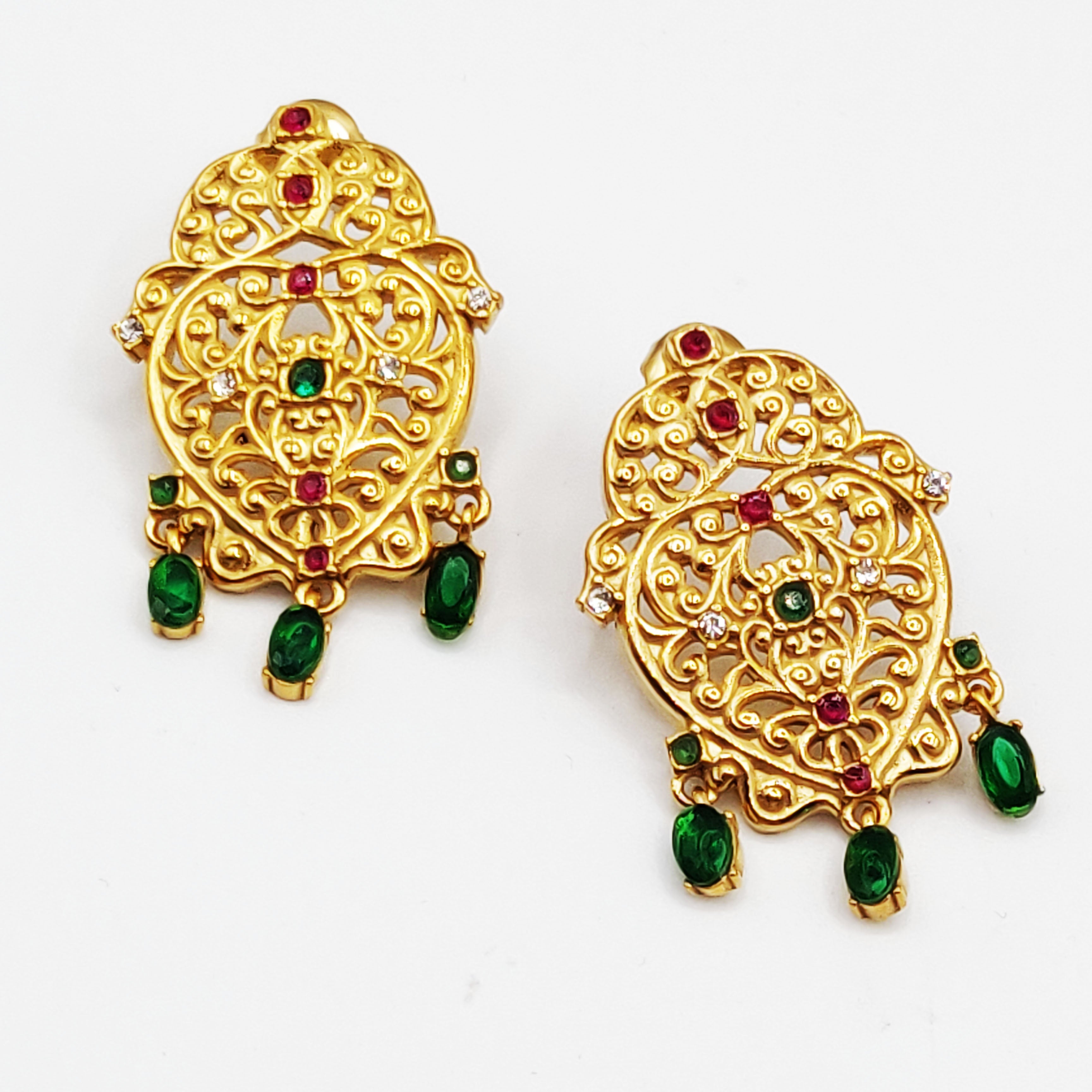 Boucles d'oreilles Torsade Grand Coeur Oriental Cristaux Verts et Rouges Luxe