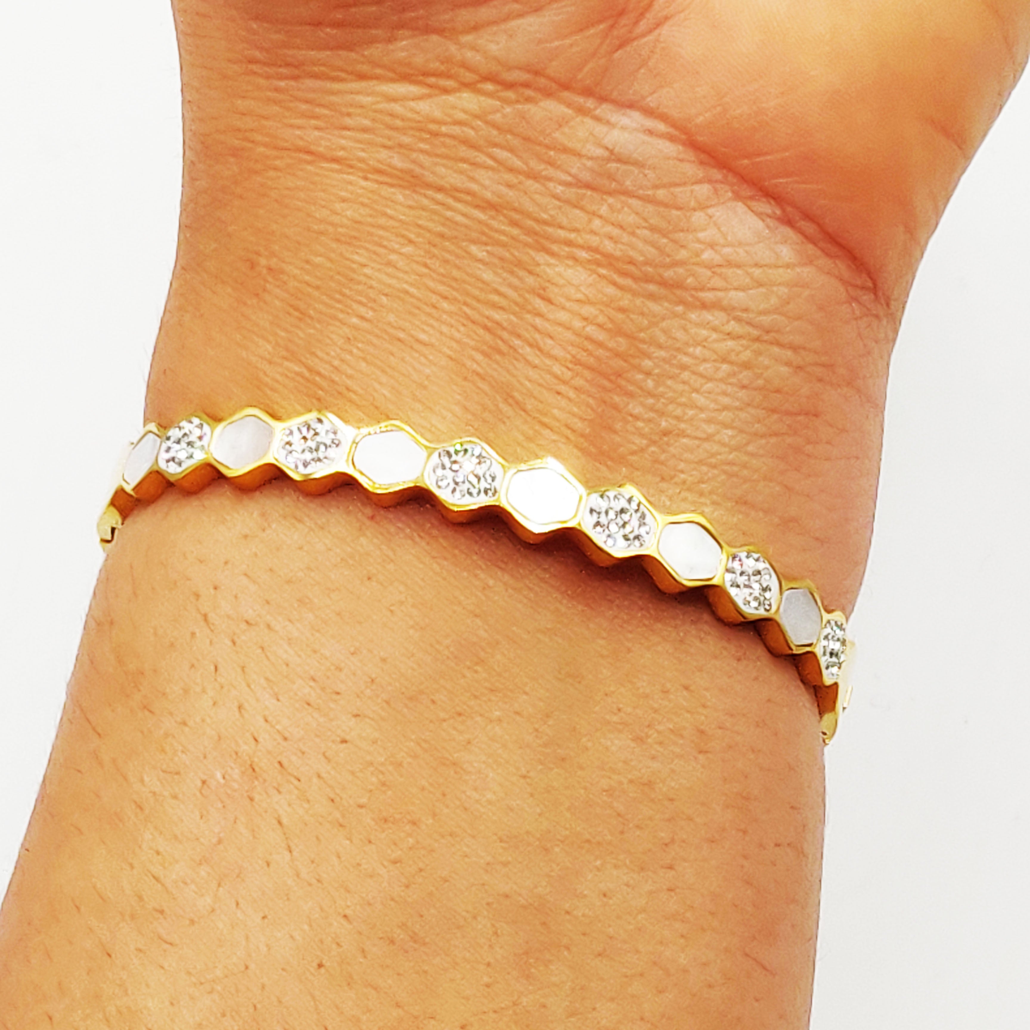 Bracelet Rigide Multi Hexagones Cristaux et Blancs Nacrés Luxe
