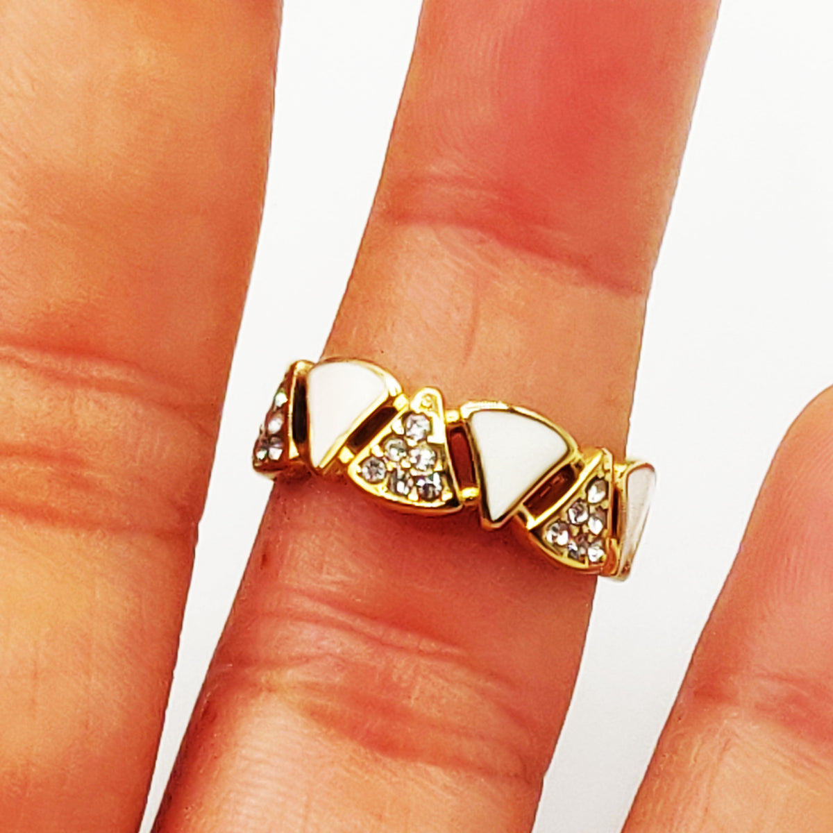 Bague Multi Triangles Cristaux et Blancs Nacrés Luxe