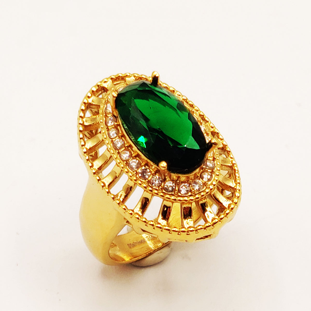 Bague Grand Cristal Vert Ovale Tour Cristaux Luxe