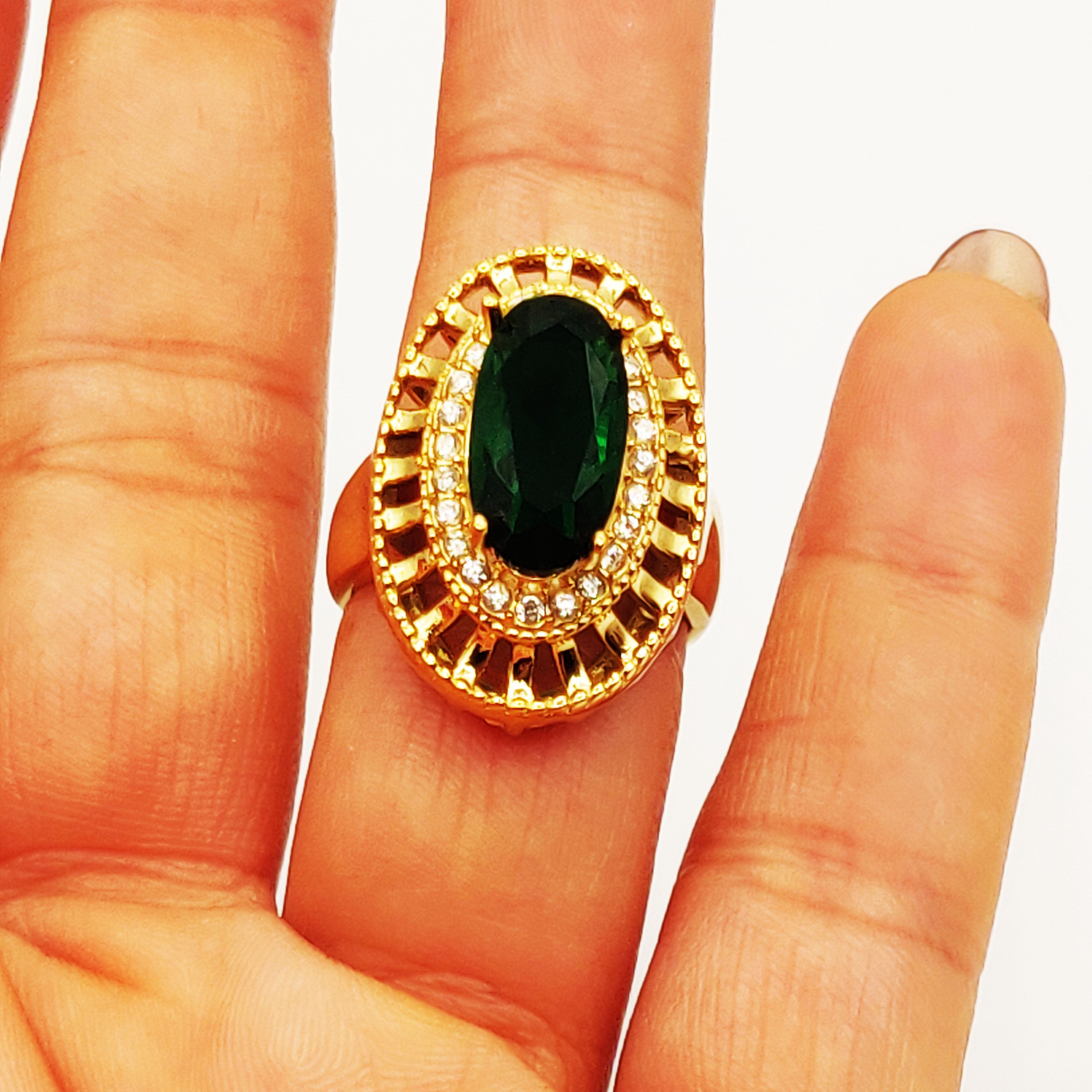 Bague Grand Cristal Vert Ovale Tour Cristaux Luxe
