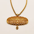 Collier Torsade Pendentif Ovale Motifs Orientaux Luxe
