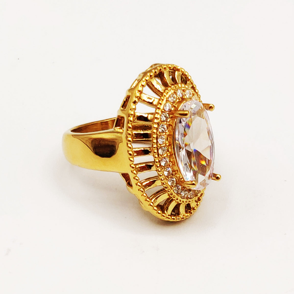 Bague Grand Cristal Ovale Tour Cristaux Luxe