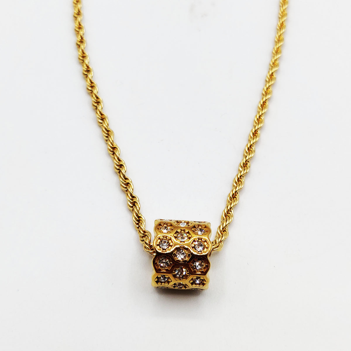 Collier Torsade Roue Hexagones Cristaux Luxe