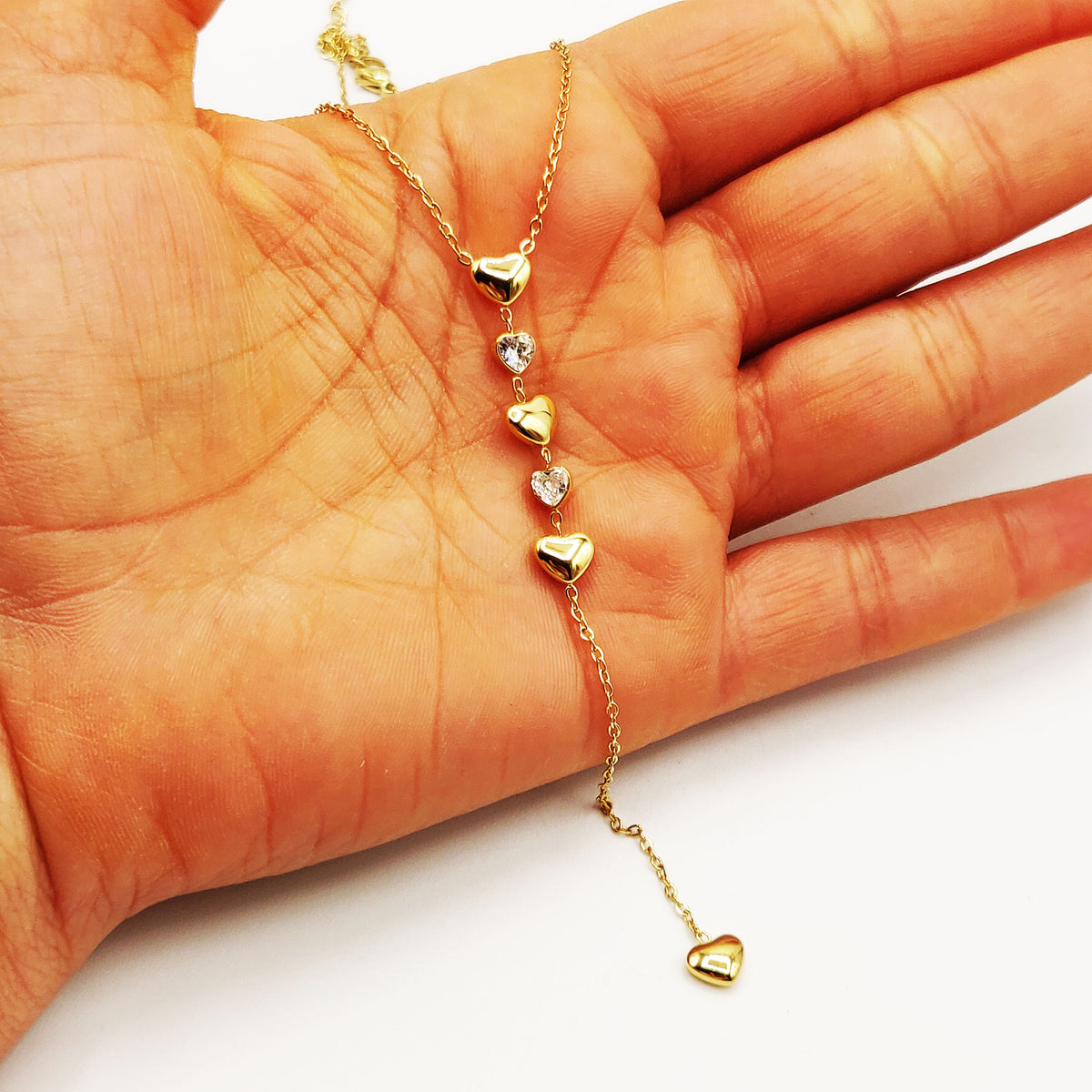 Collier Coeurs Bombés et Cristaux Luxe
