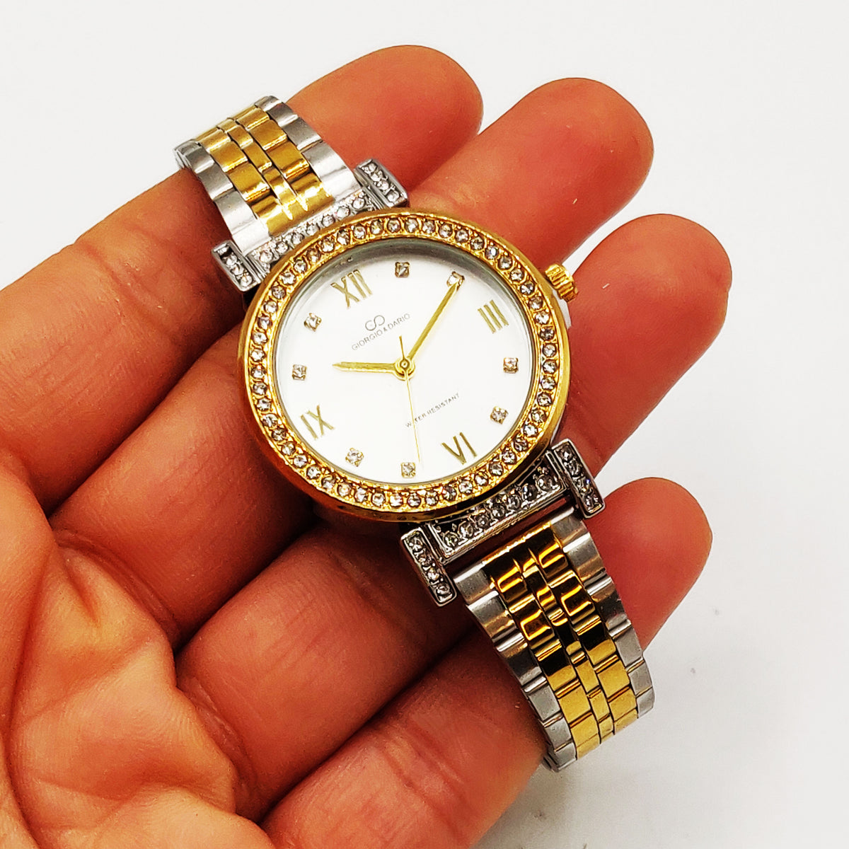 Montre Giorgio & Dario EU6562 Bracelet Argenté et Doré Fond Blanc