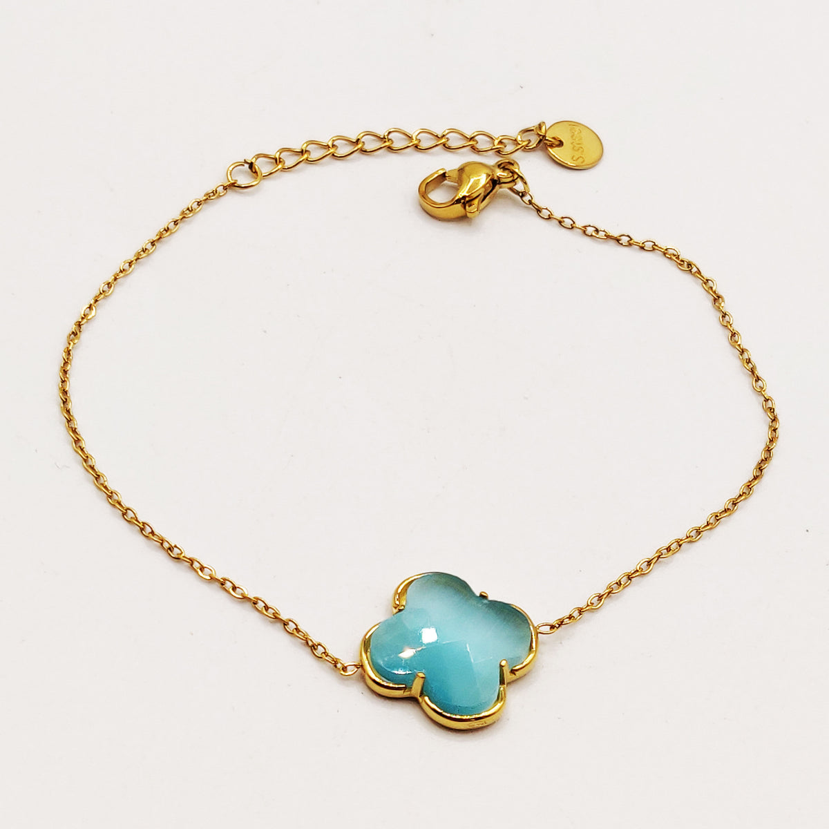 Bracelet Trèfle Pierre Bleue Claire