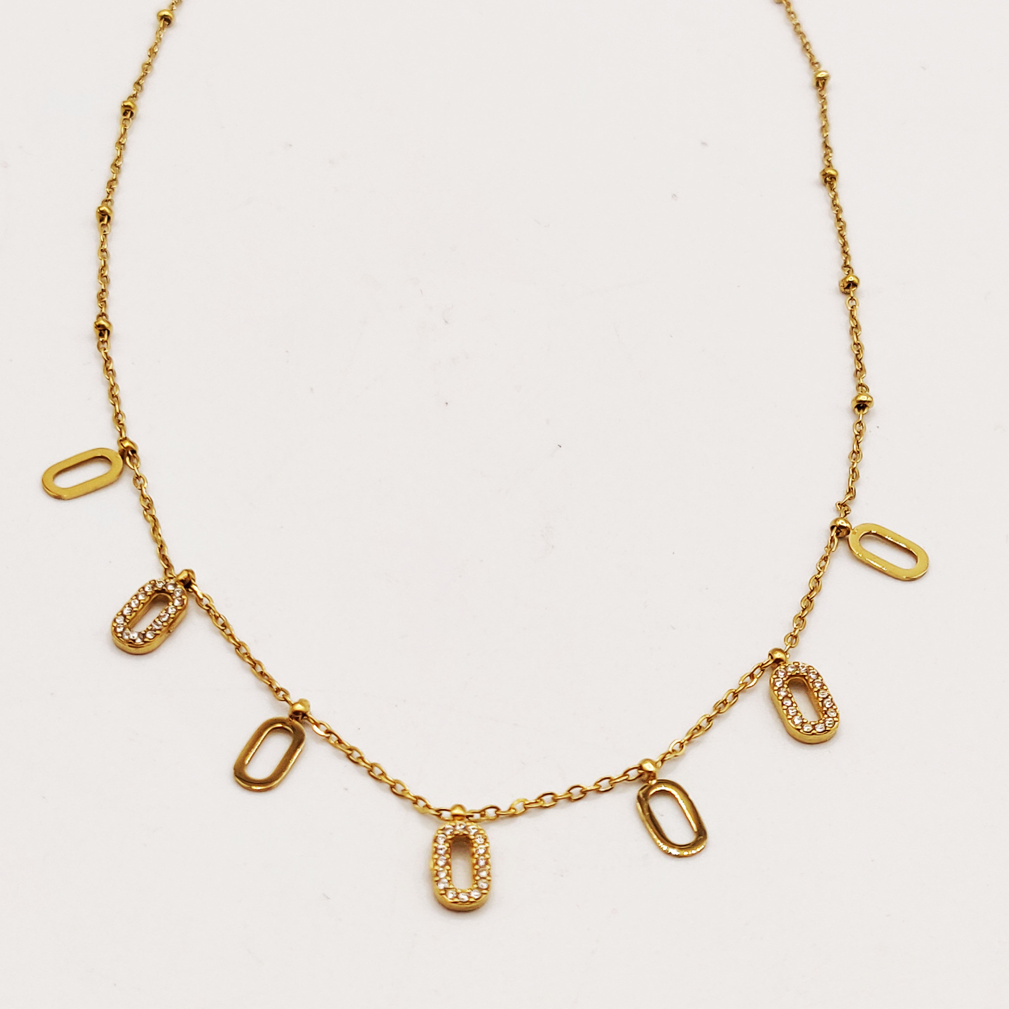 Collier Multi Ovales Dorés et Tour Cristaux Luxe