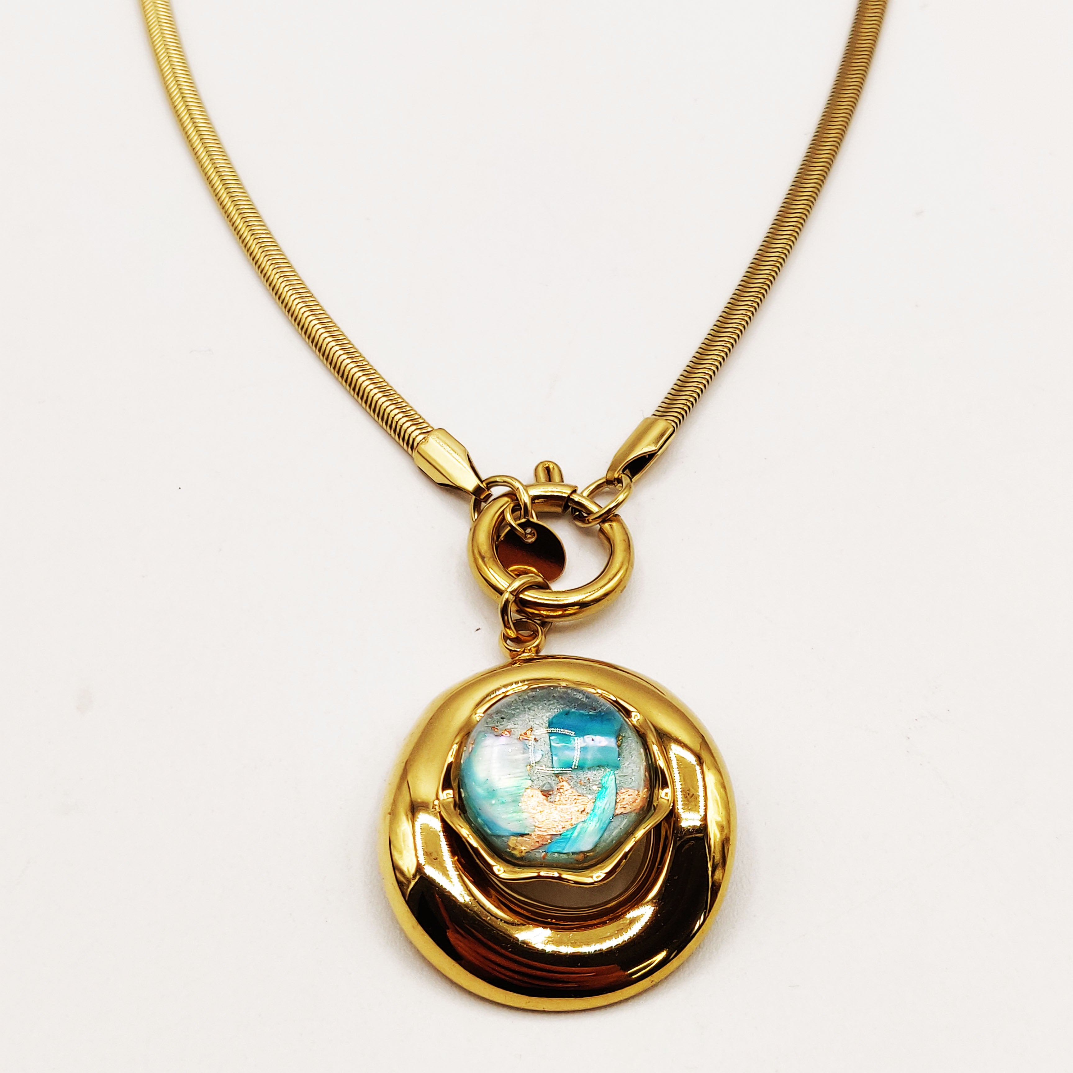 Collier Pierre Ovale Nature Bleue