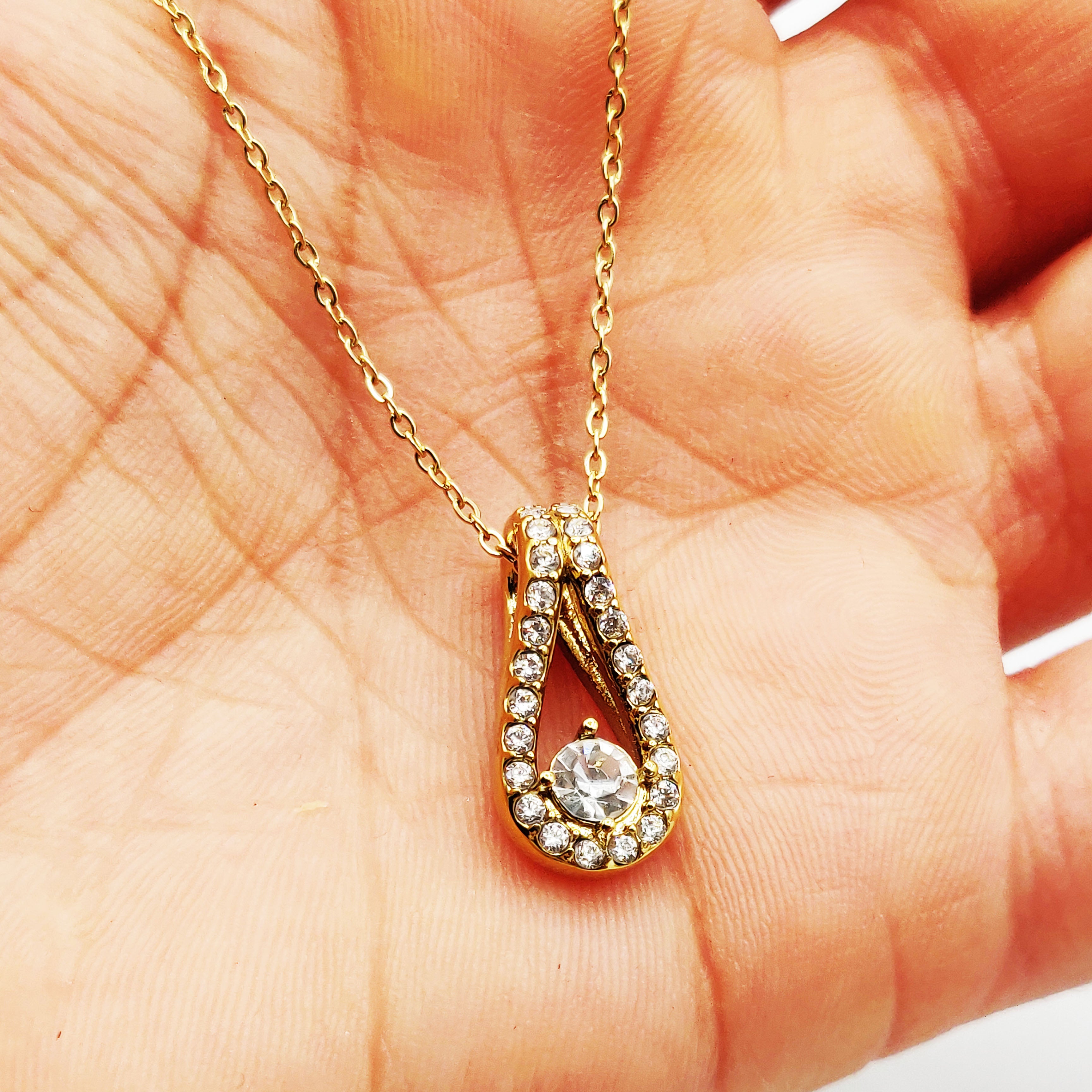 Collier Goutte Tour Cristaux et Cristal Rond