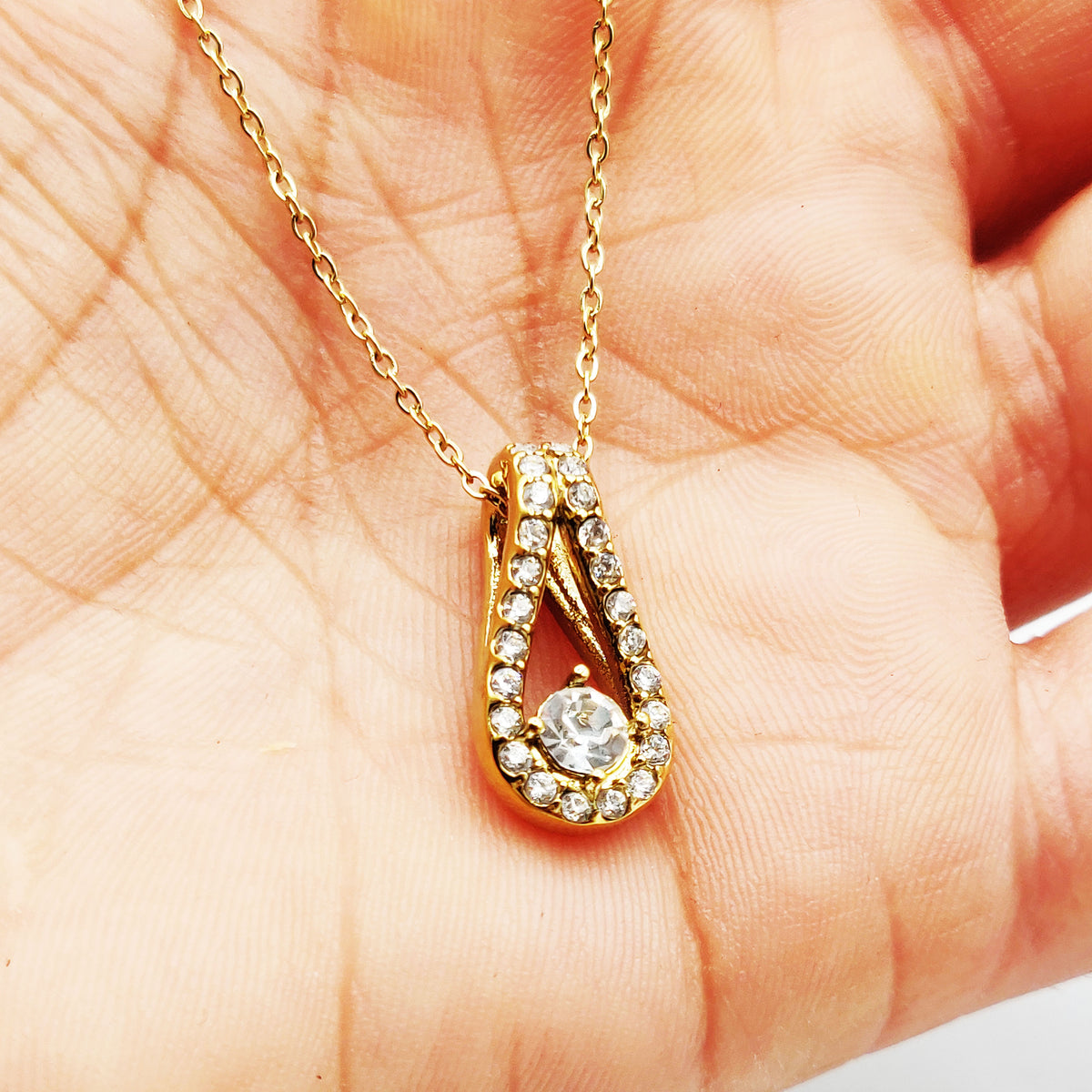 Collier Goutte Tour Cristaux et Cristal Rond