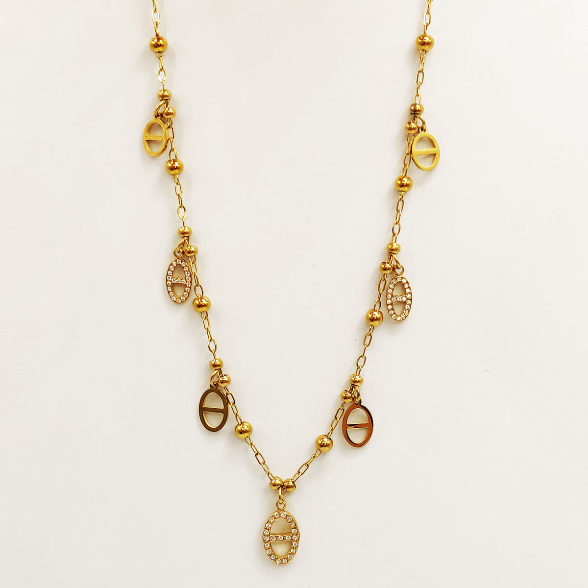 Collier Multi H Luxe et Perles d'imitation Dorées