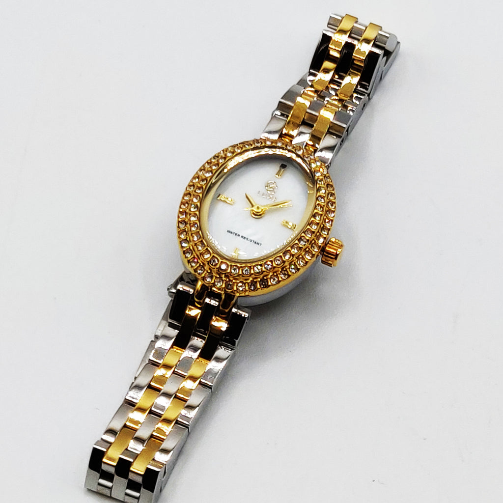 Montre GG Luxe q88402 Fond Blanc