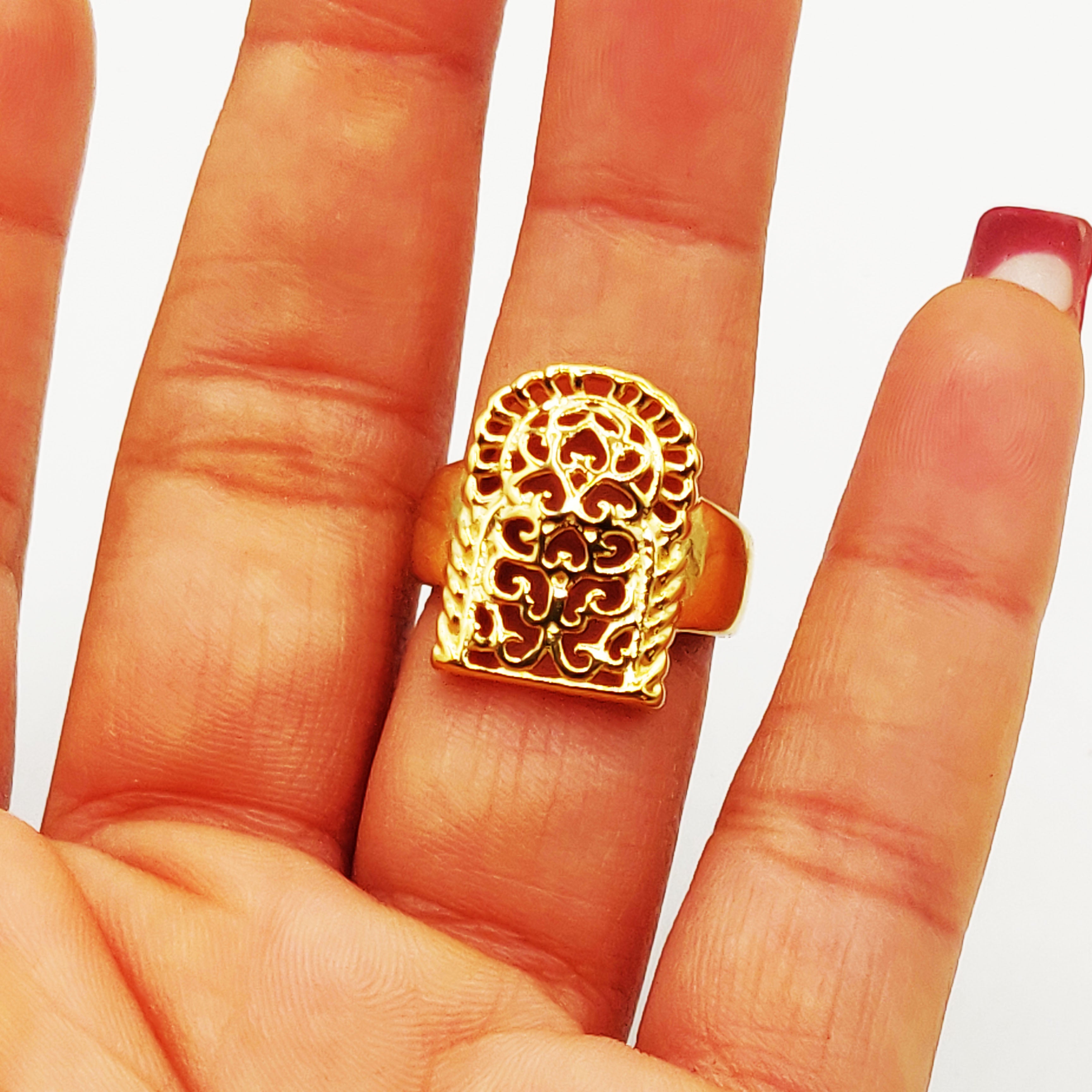 Bague Bab El Mansour Motifs Orientaux Luxe