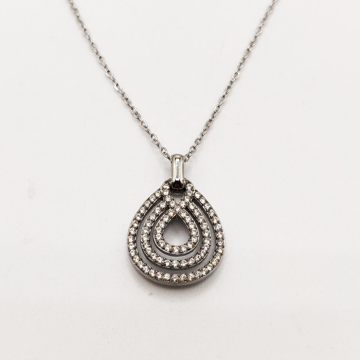 Collier Goutte Infinity Cristaux Luxe Argenté