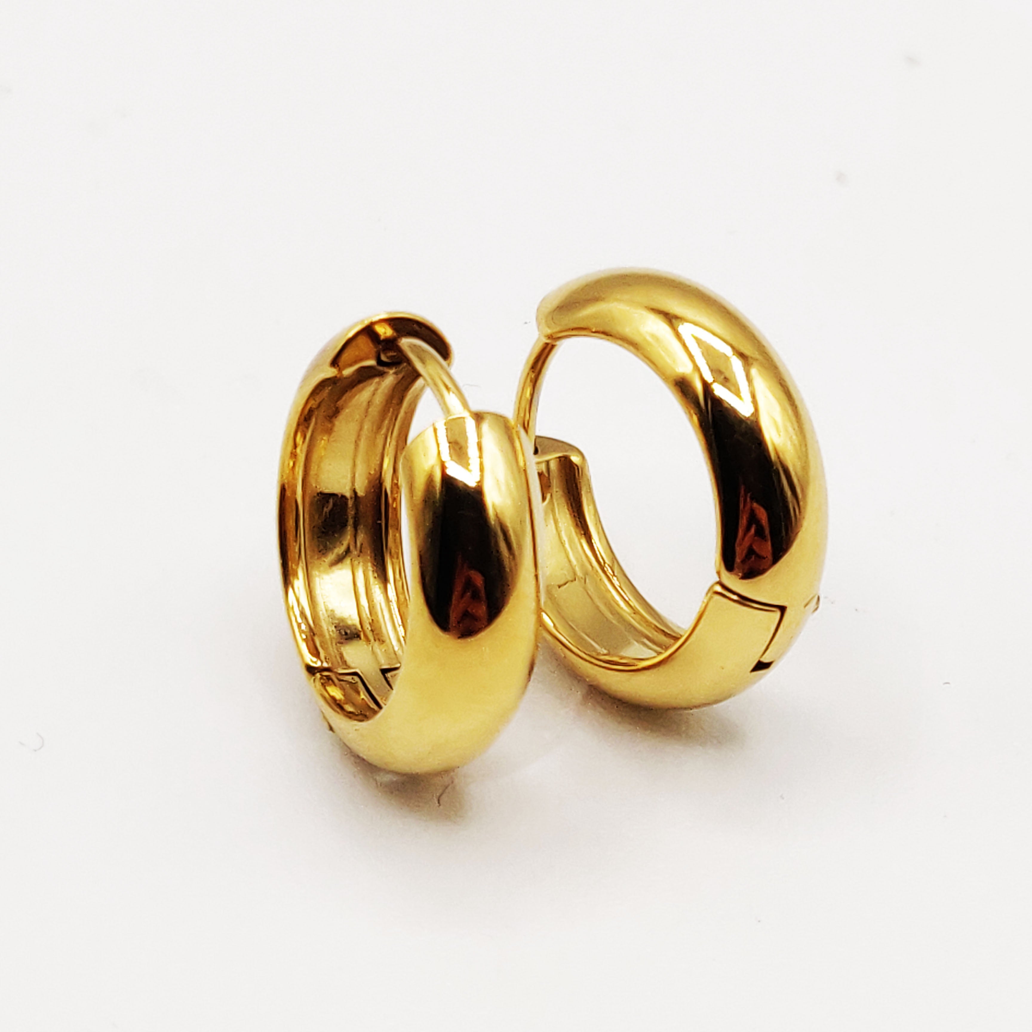 Boucles d'oreilles Créoles Bombées Simples